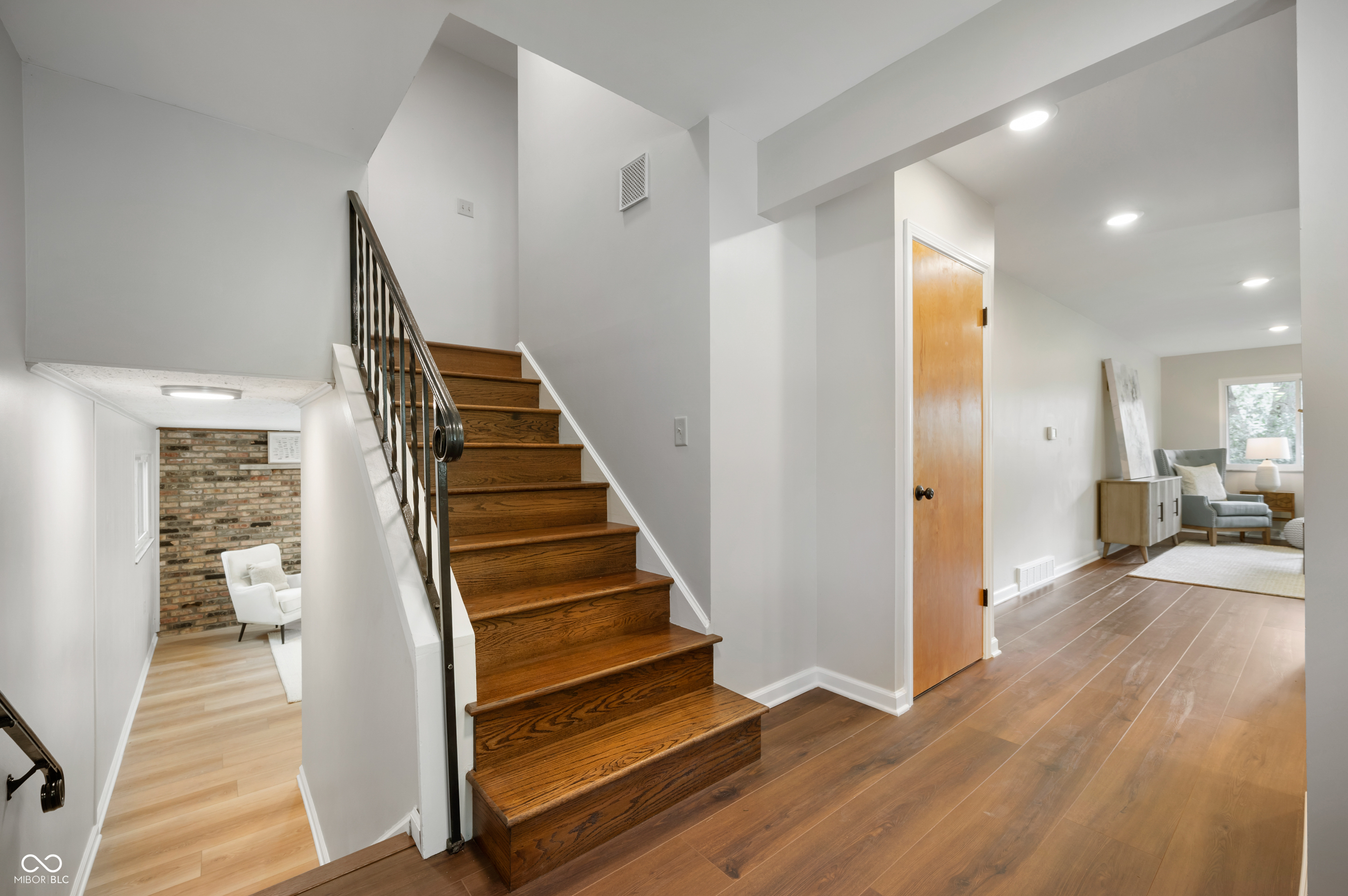 5847 Gloucester Circle