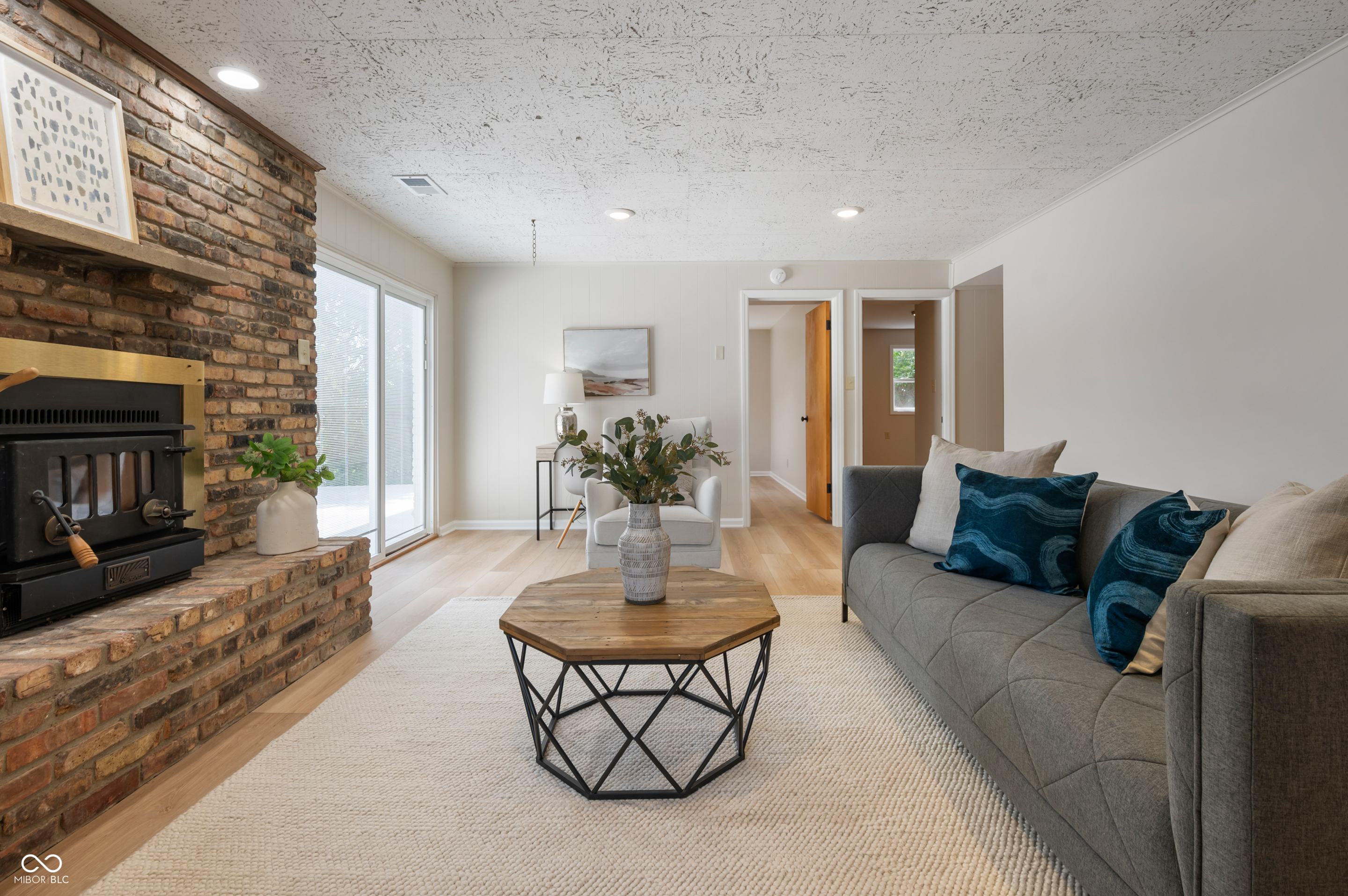 5847 Gloucester Circle