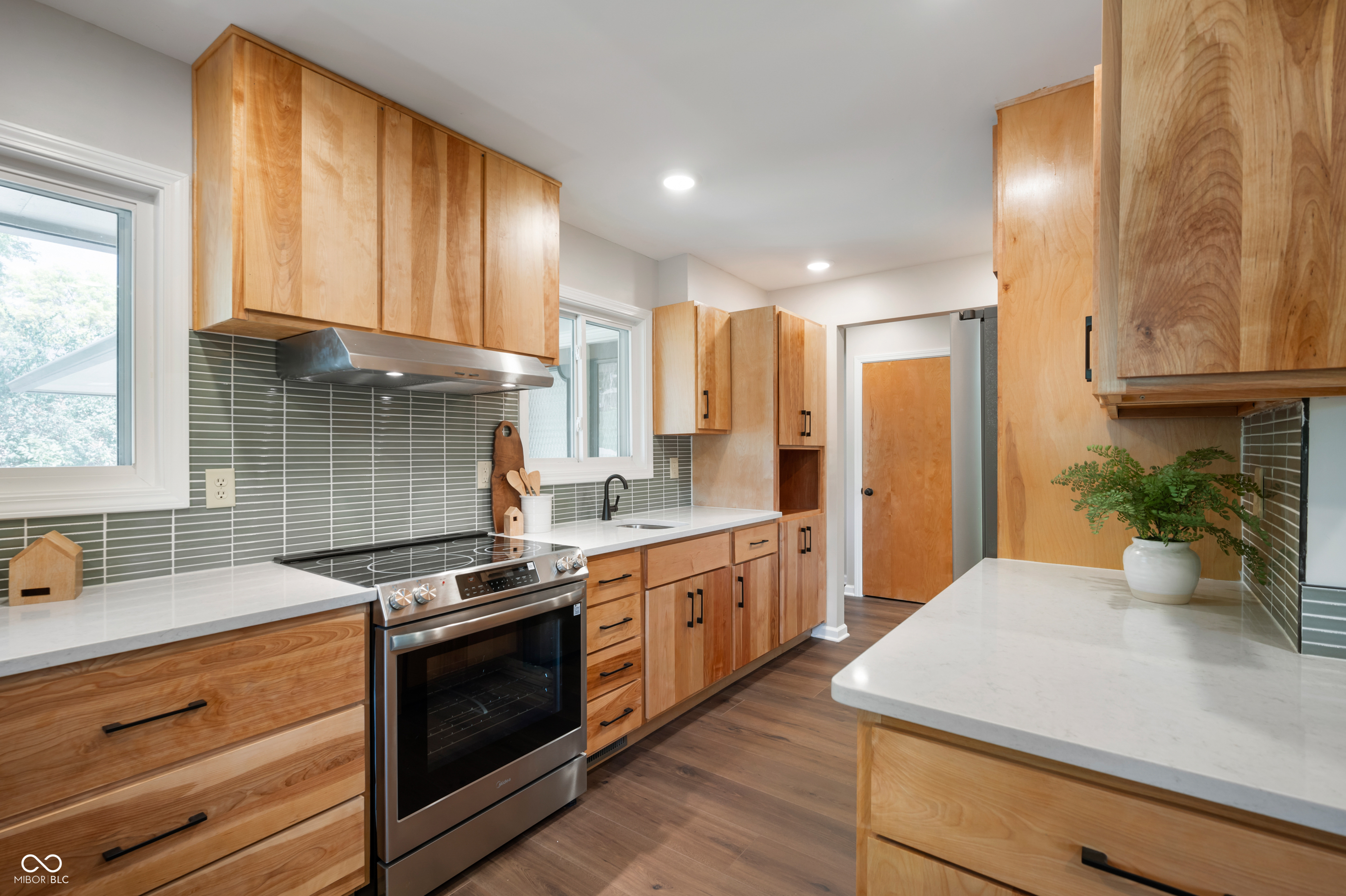 5847 Gloucester Circle