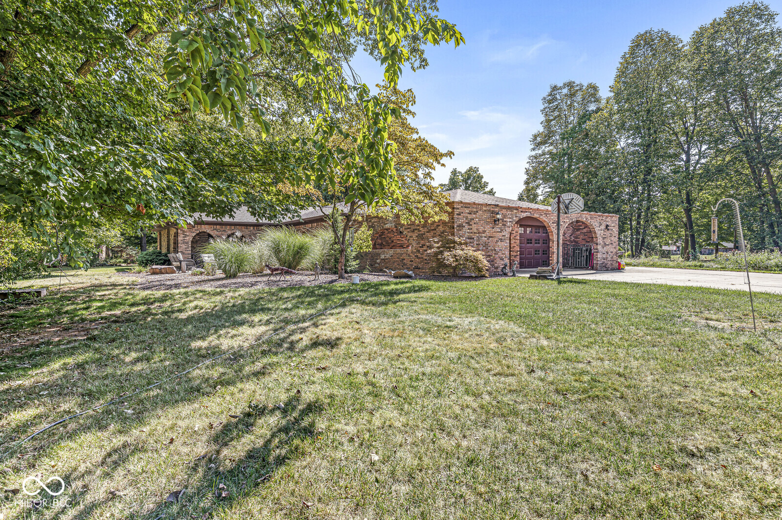 533 Swan Drive