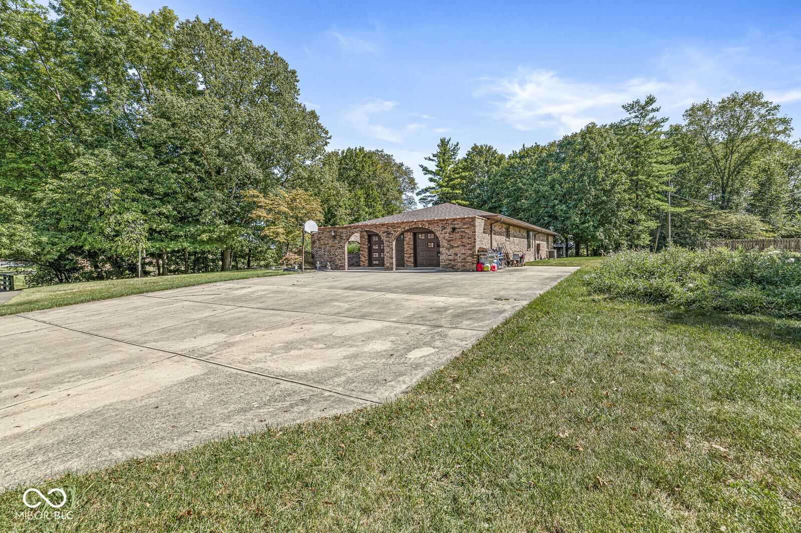 533 Swan Drive