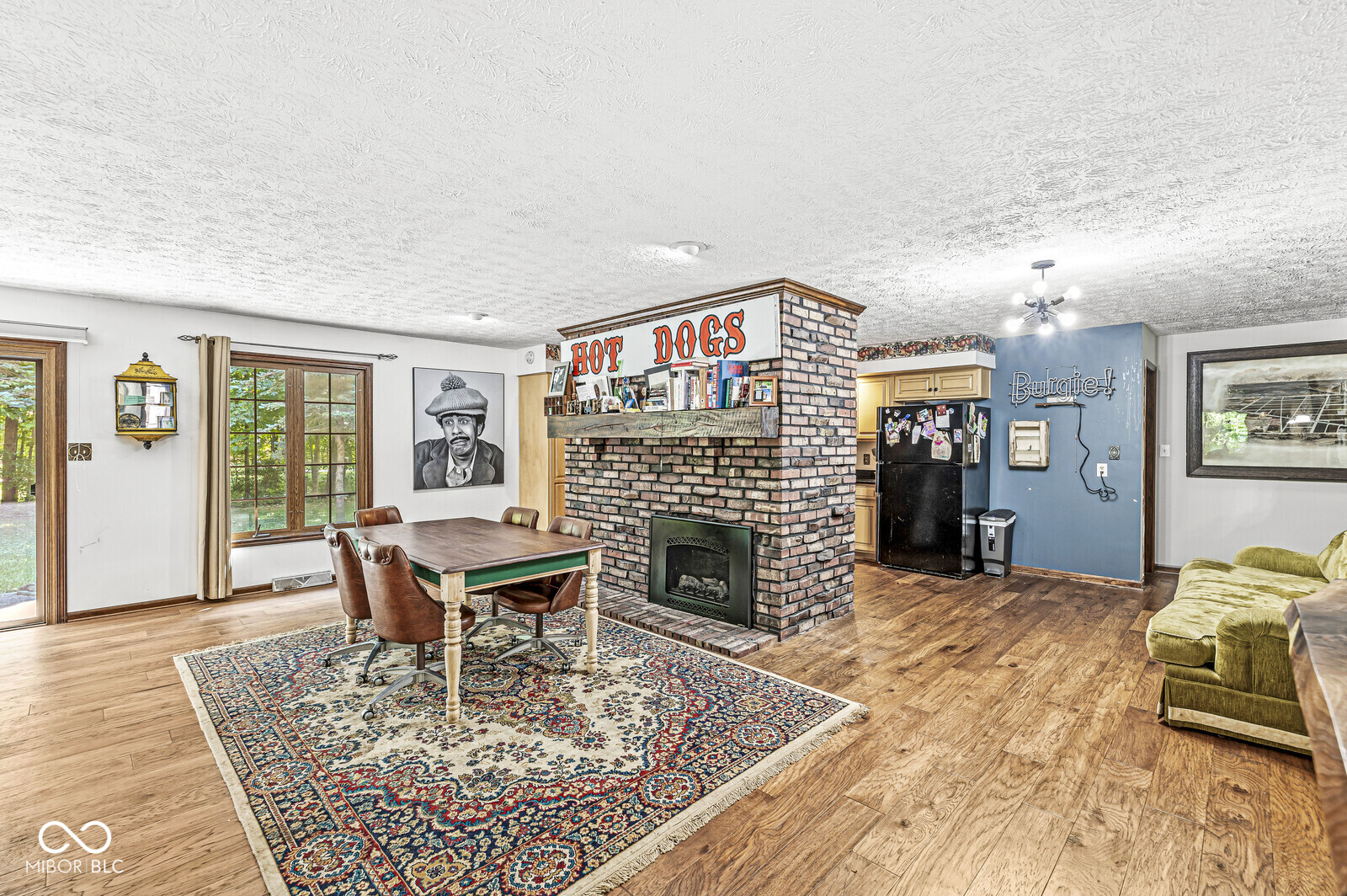 533 Swan Drive