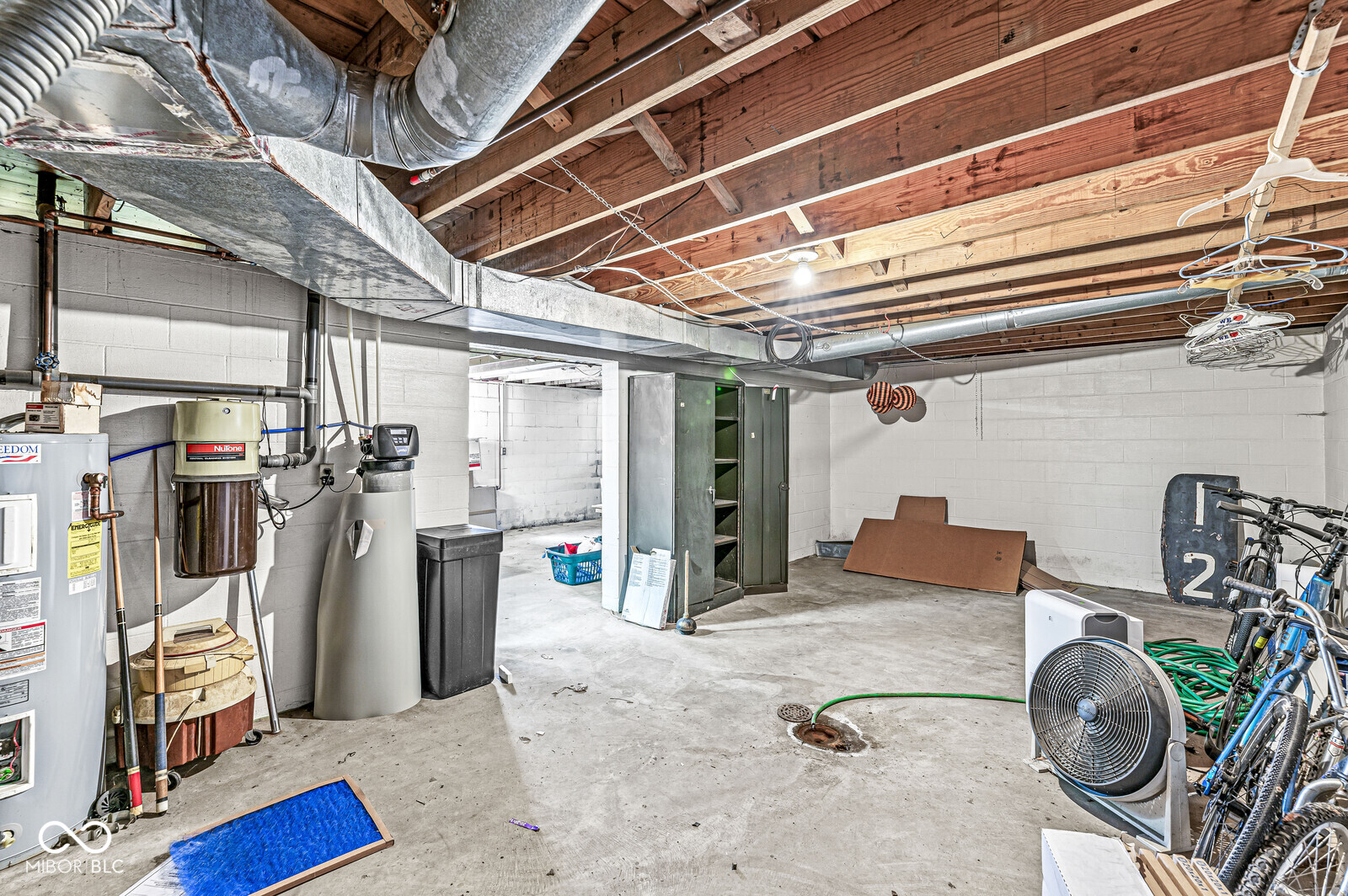 533 Swan Drive
