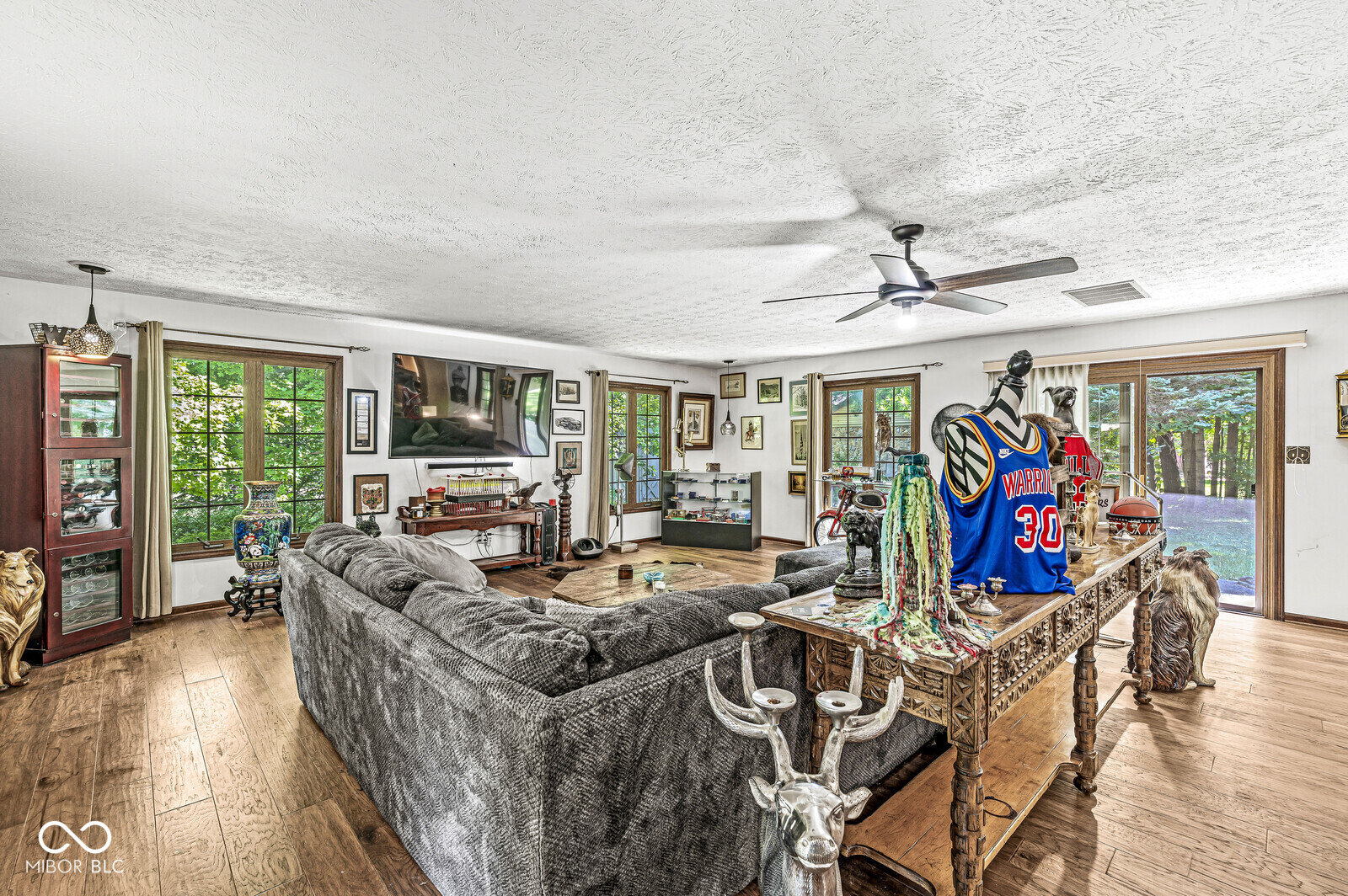 533 Swan Drive