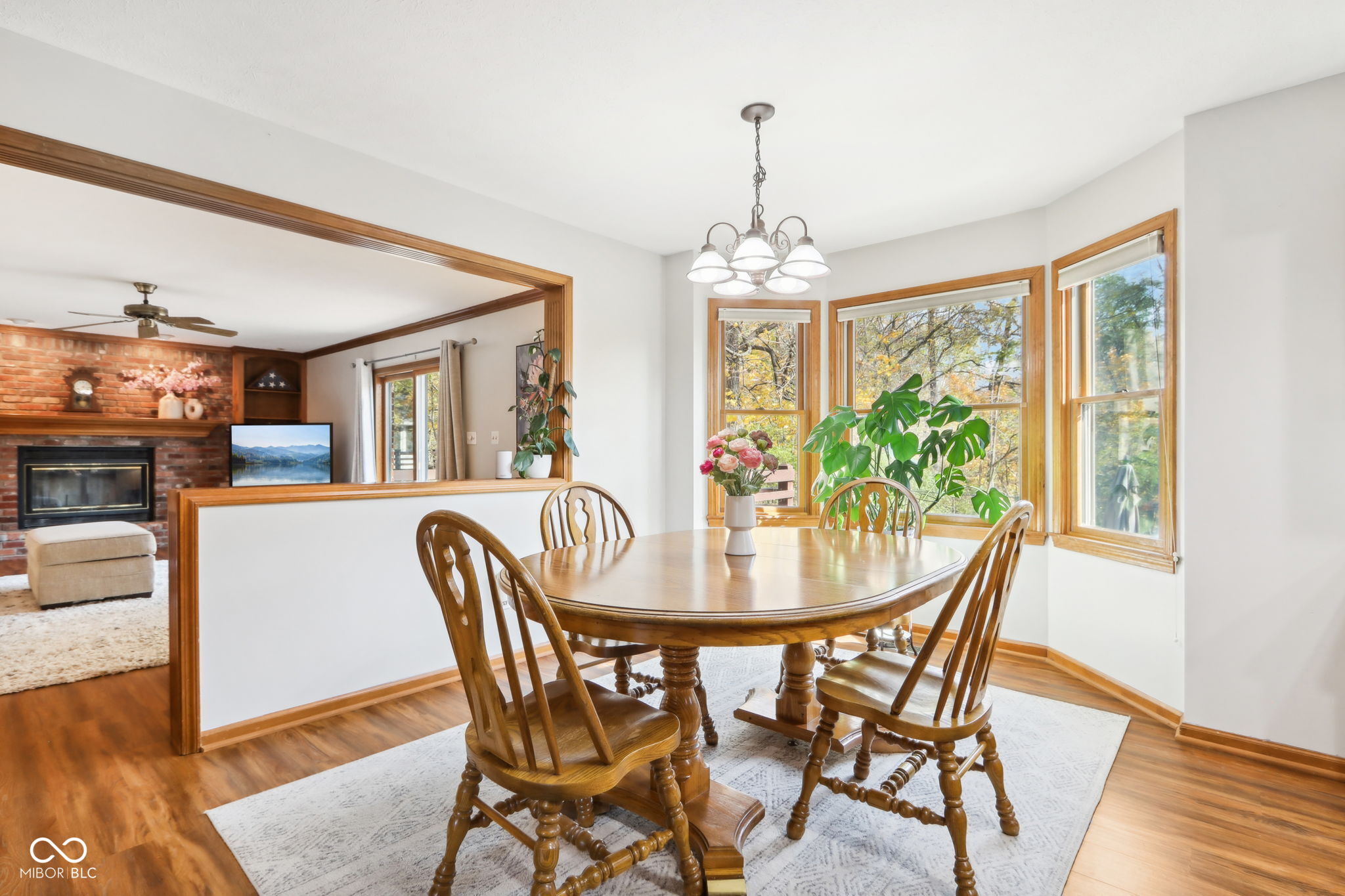 8465 Twin Pointe Circle