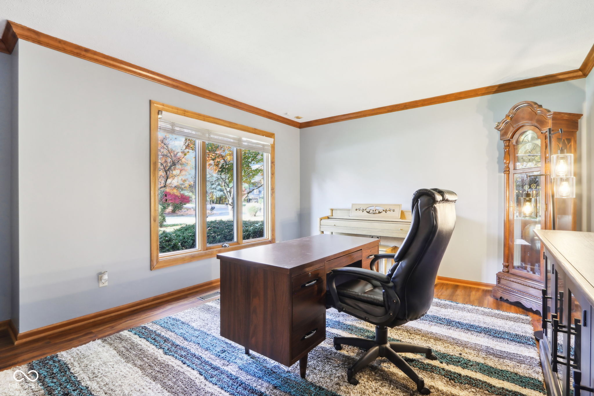 8465 Twin Pointe Circle