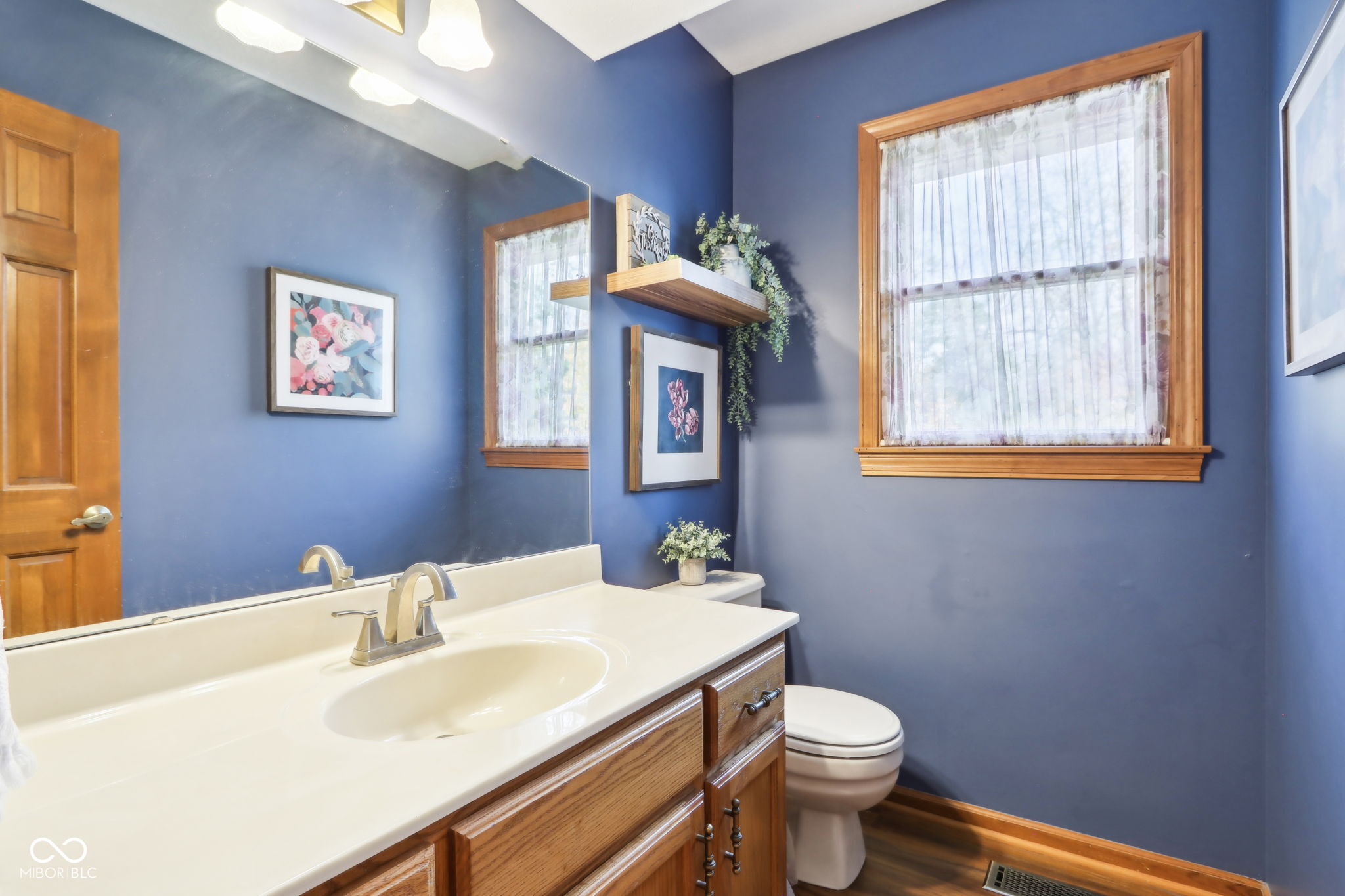 8465 Twin Pointe Circle