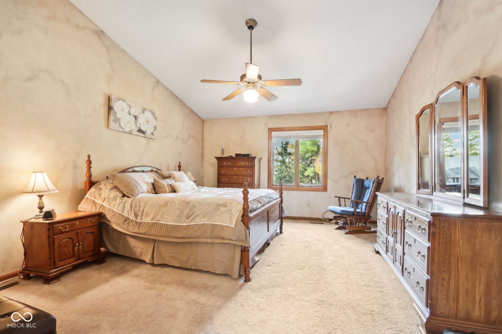 8465 Twin Pointe Circle