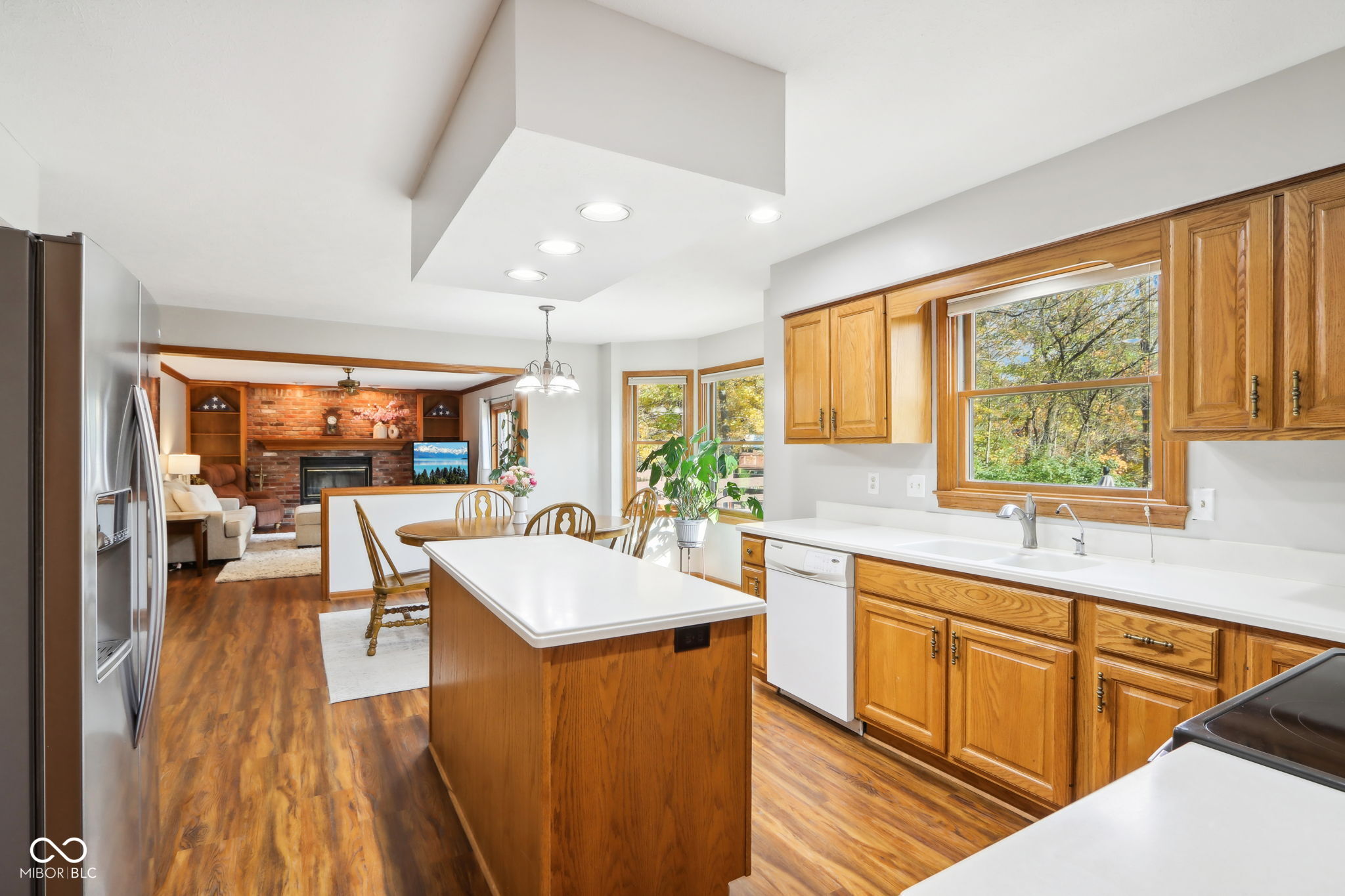 8465 Twin Pointe Circle