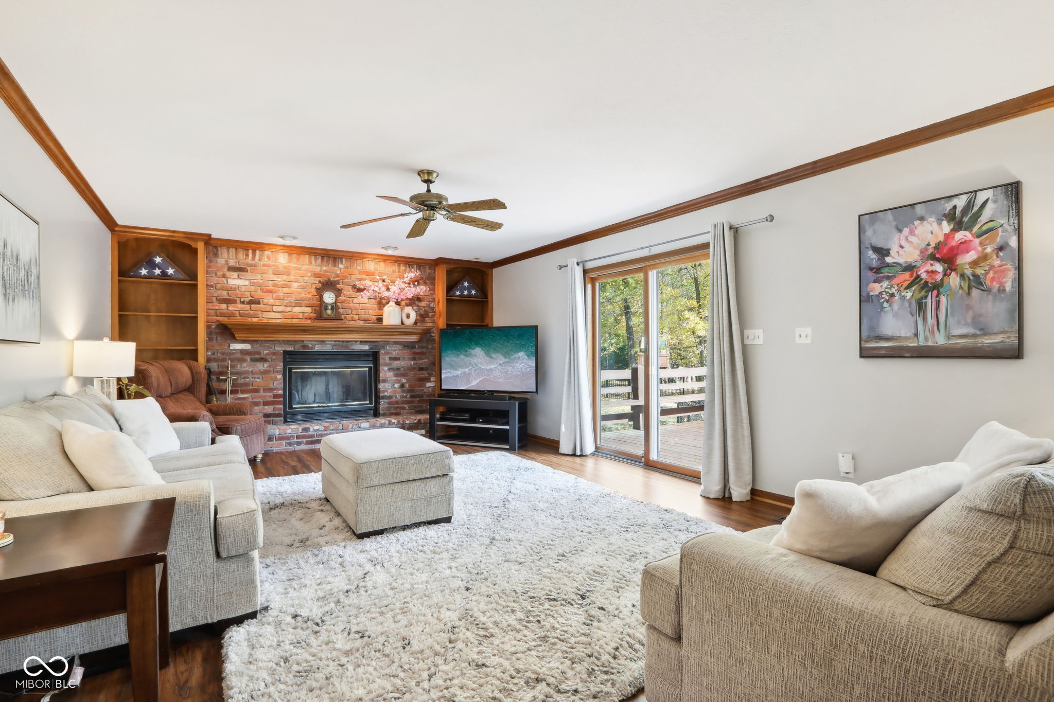 8465 Twin Pointe Circle