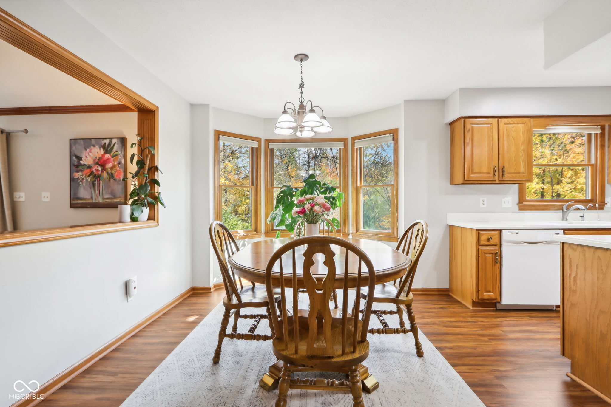 8465 Twin Pointe Circle