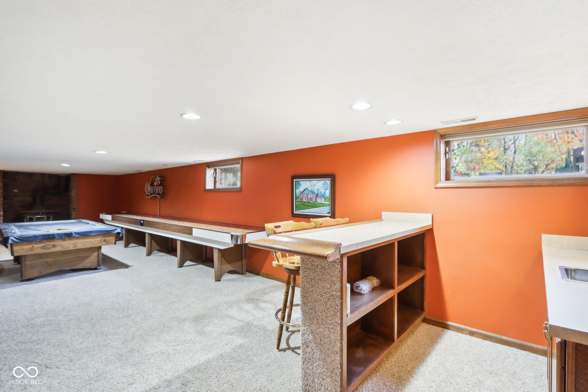 8465 Twin Pointe Circle