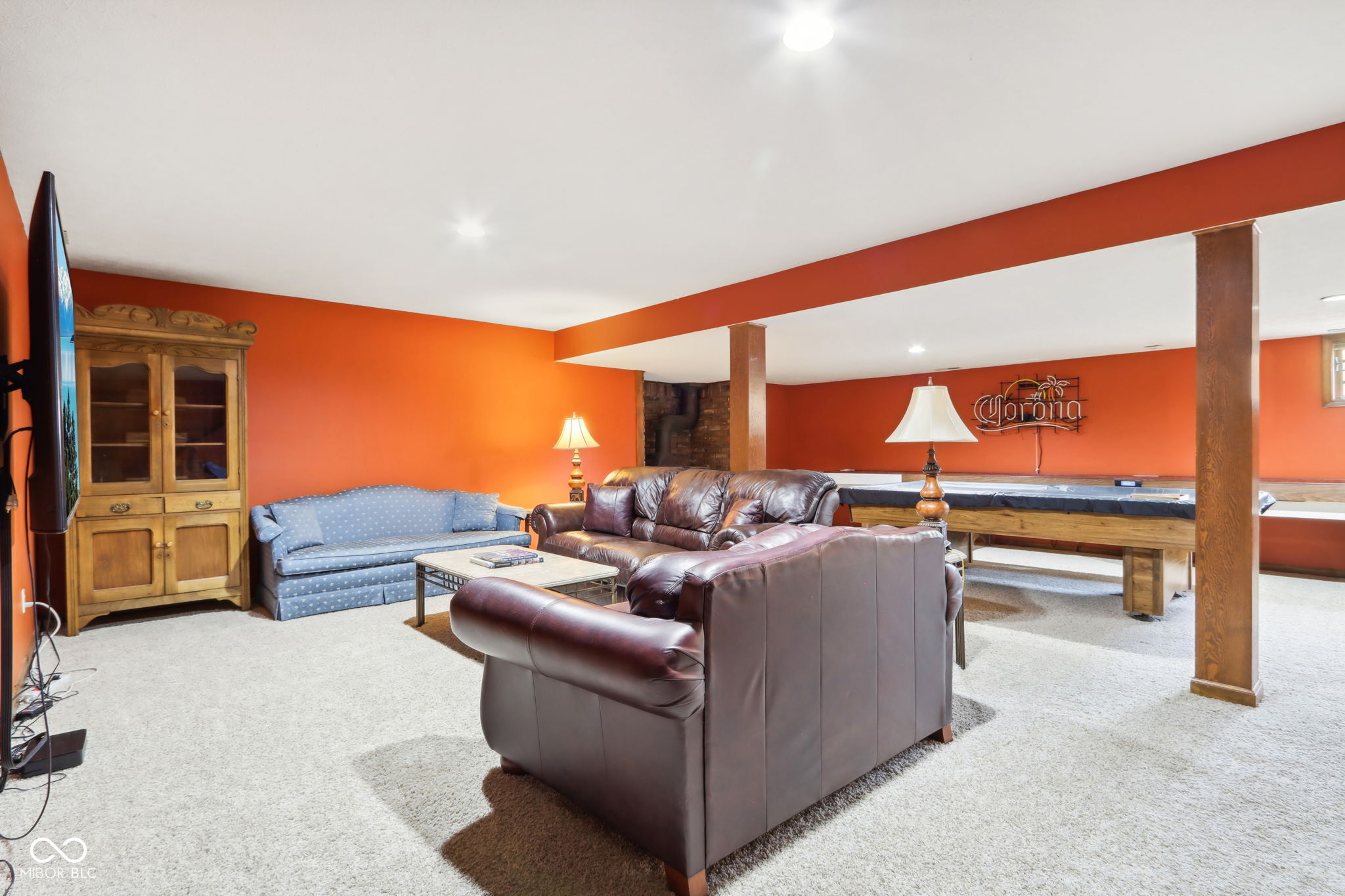 8465 Twin Pointe Circle