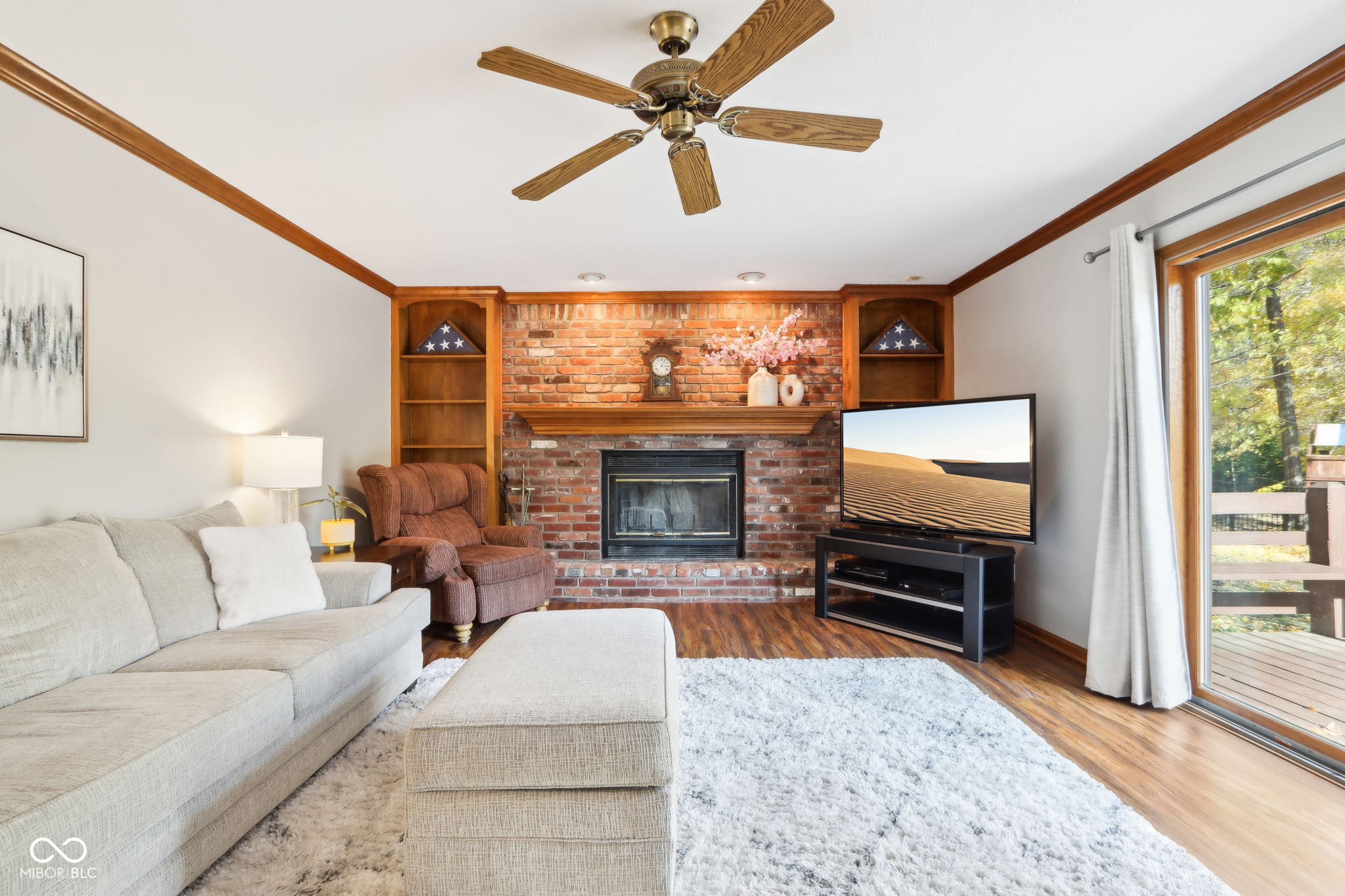 8465 Twin Pointe Circle