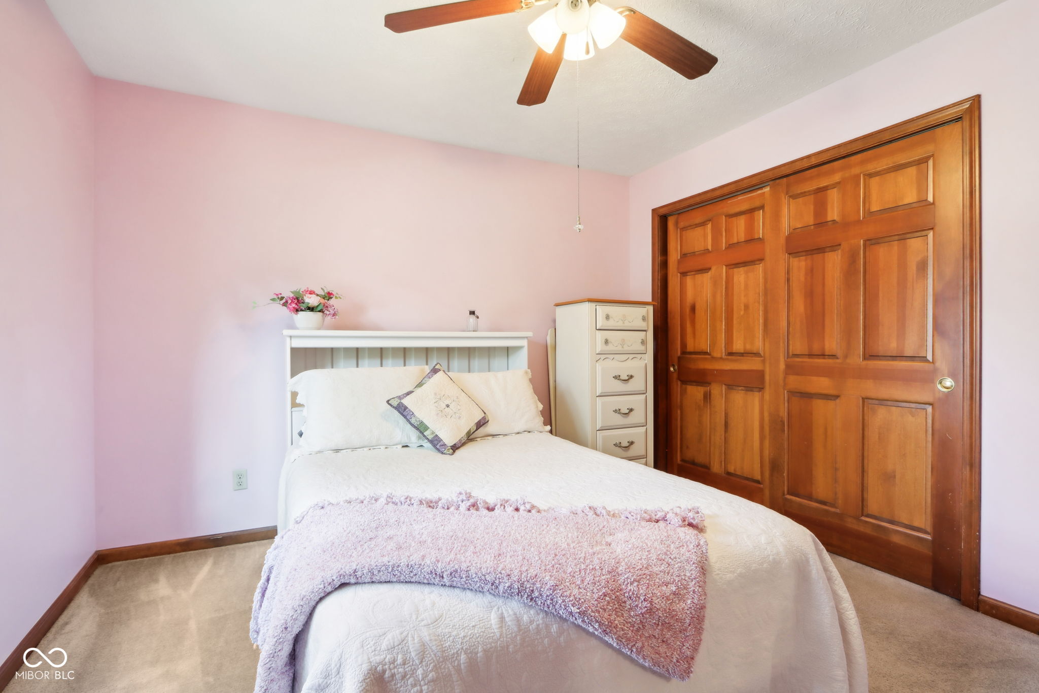 8465 Twin Pointe Circle