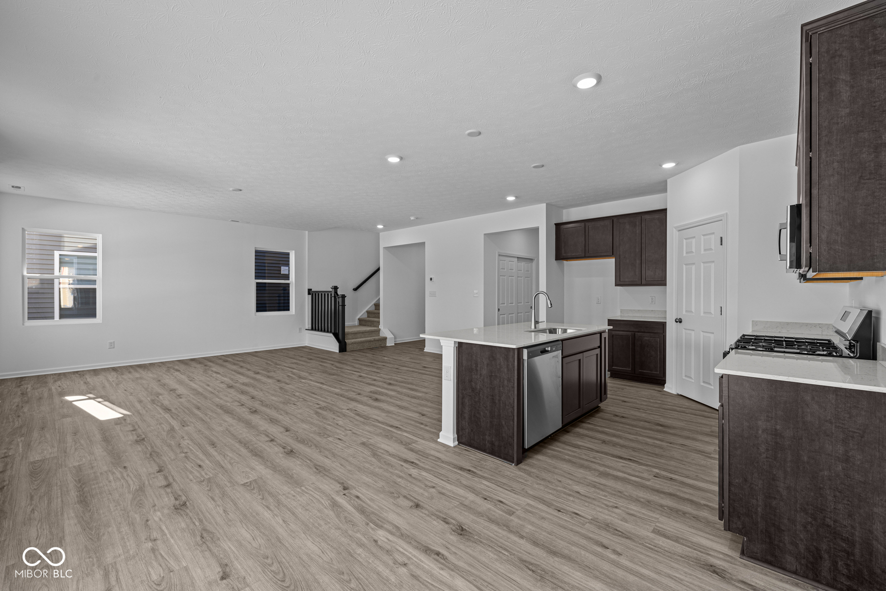 5127 Rolling Meadow Boulevard