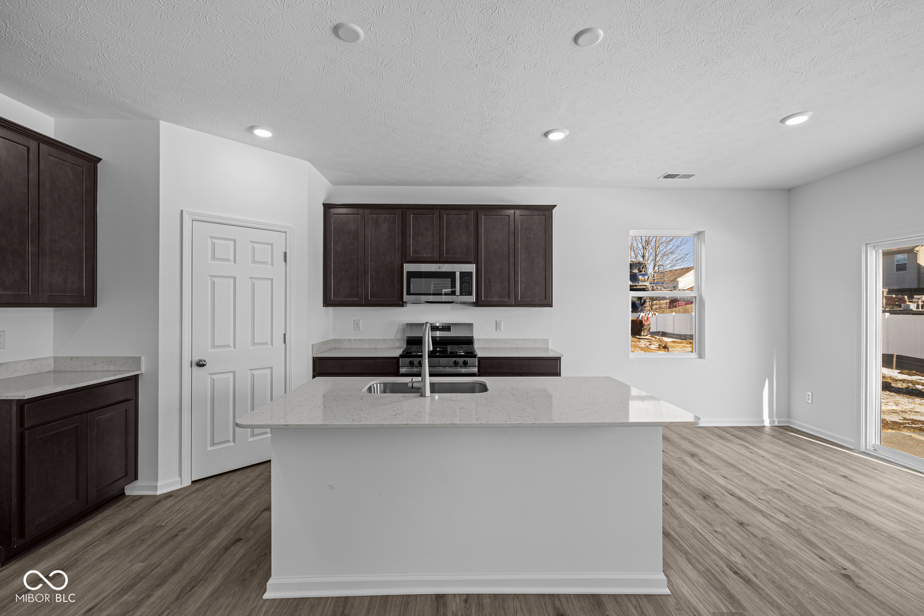 5127 Rolling Meadow Boulevard