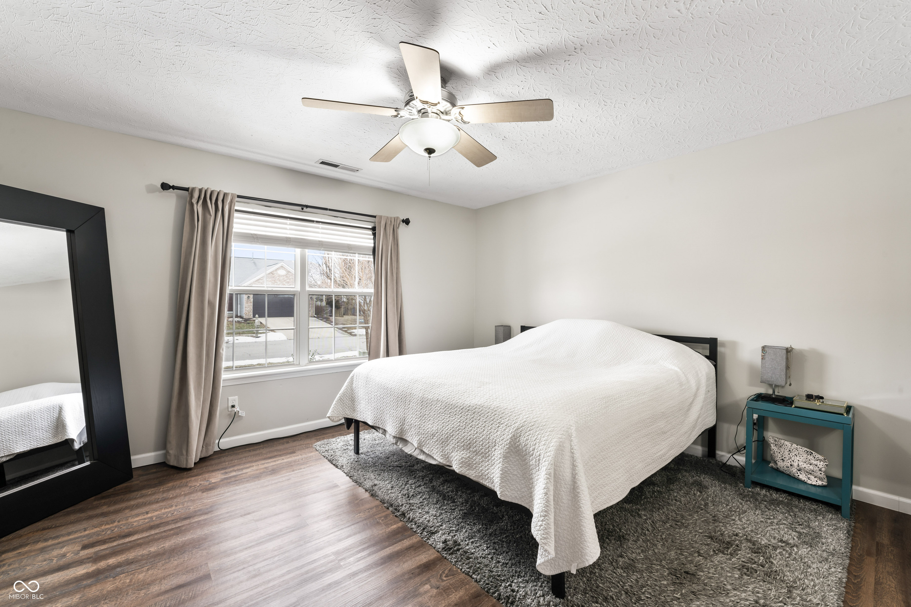 10099 Long Meadow Drive