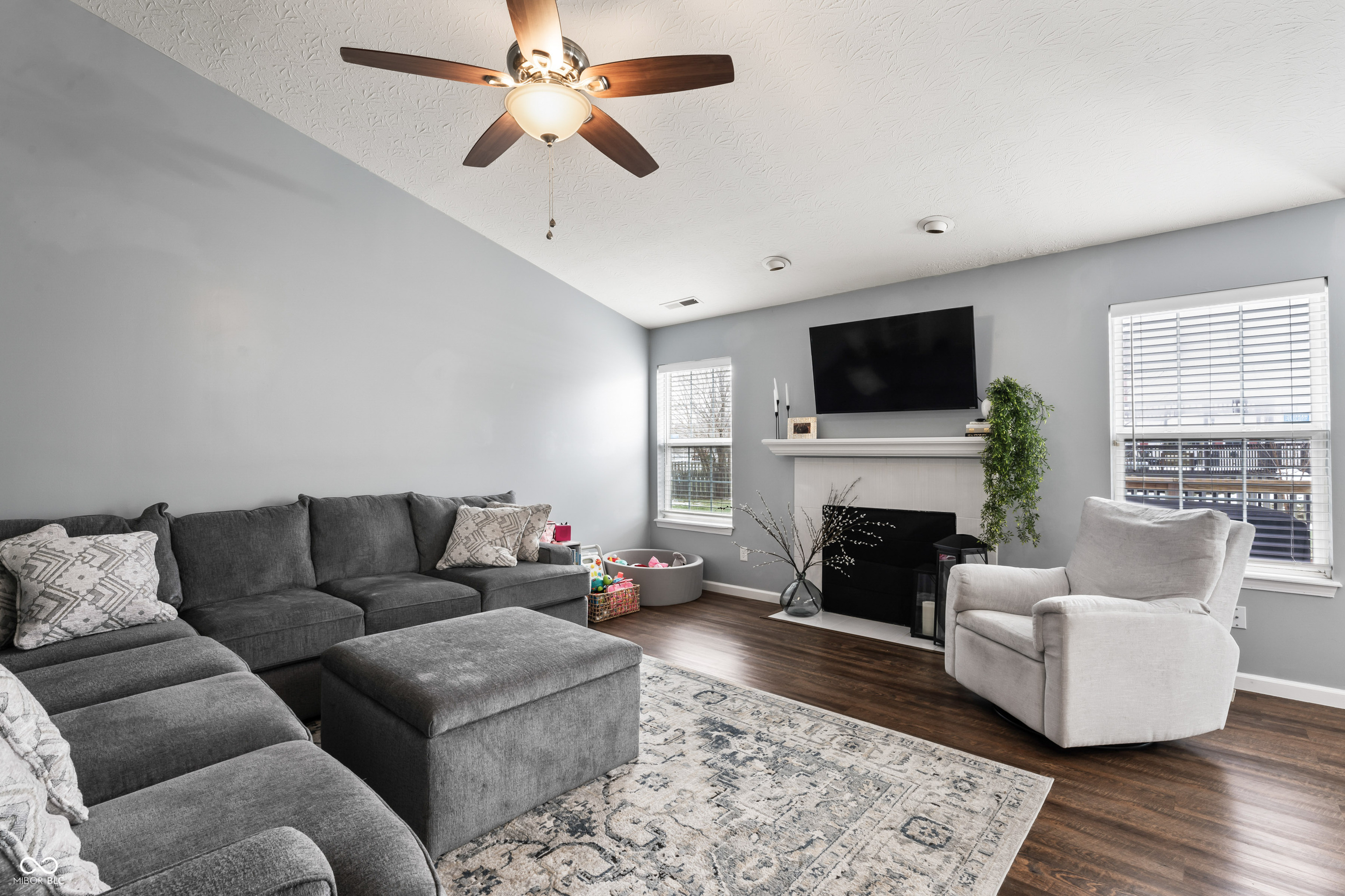 10099 Long Meadow Drive