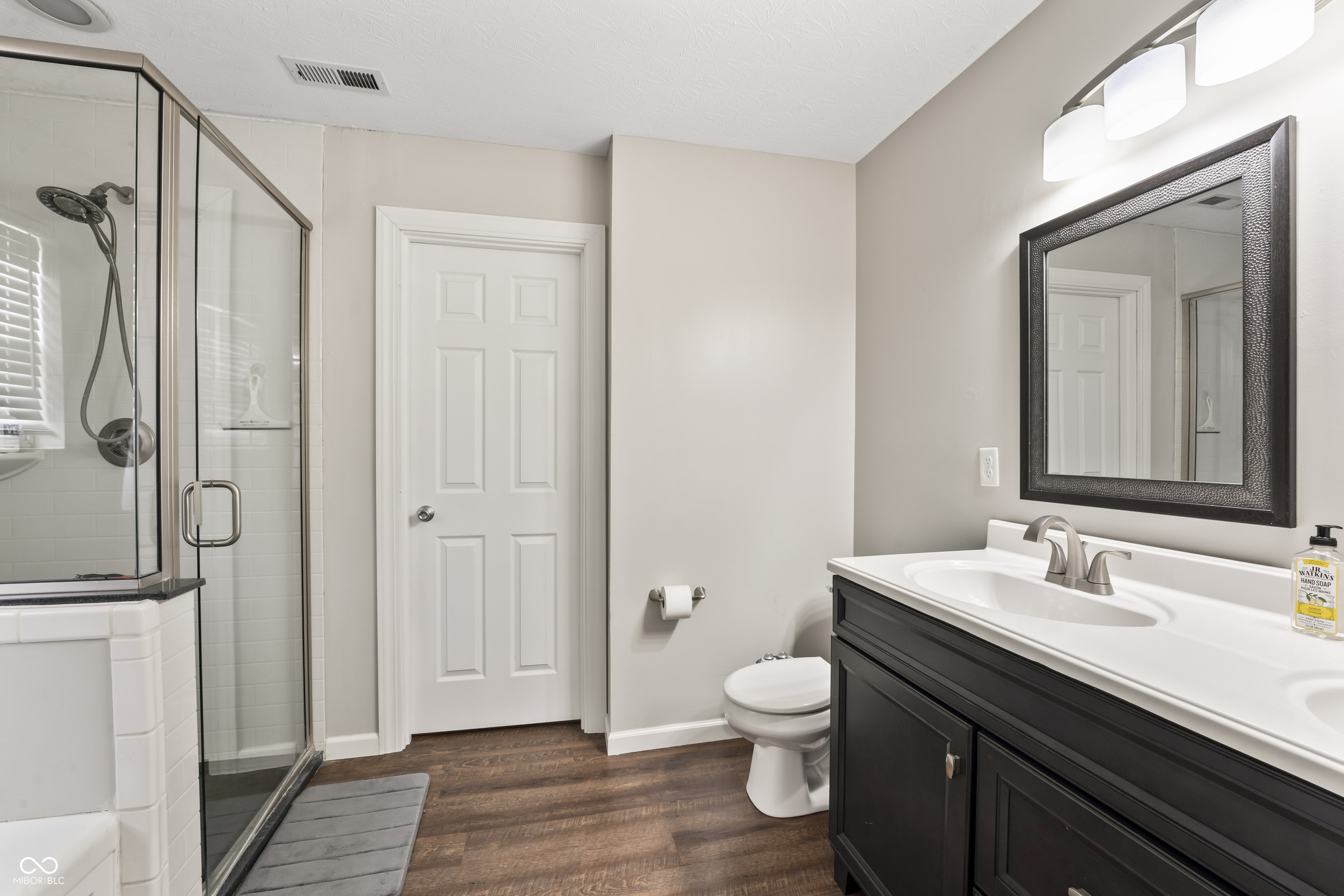 10099 Long Meadow Drive