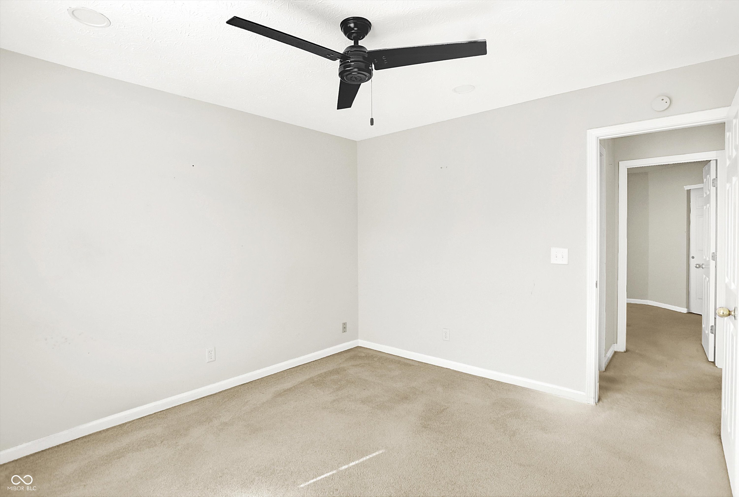 4722 Common View Circle
