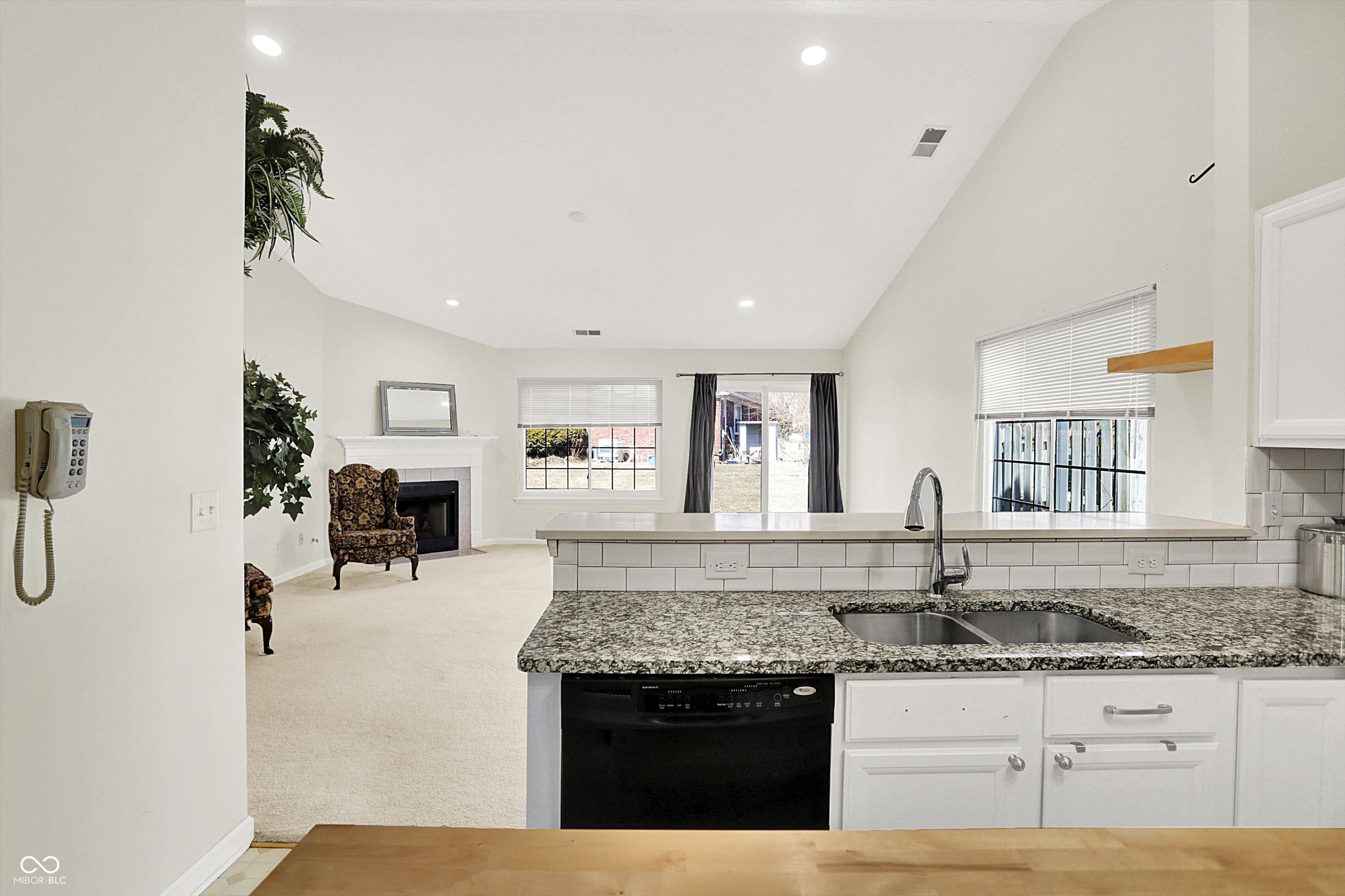 4722 Common View Circle