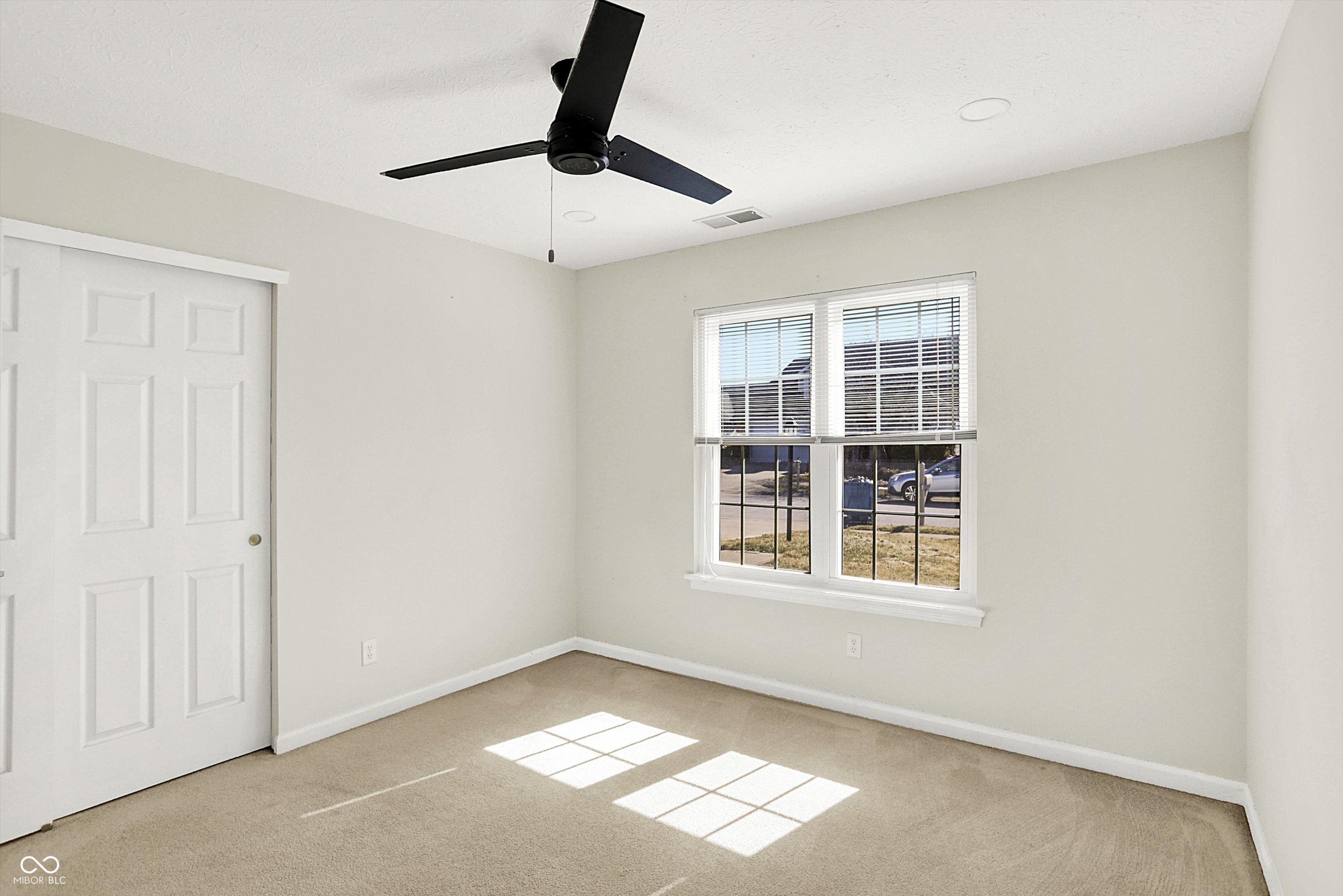 4722 Common View Circle