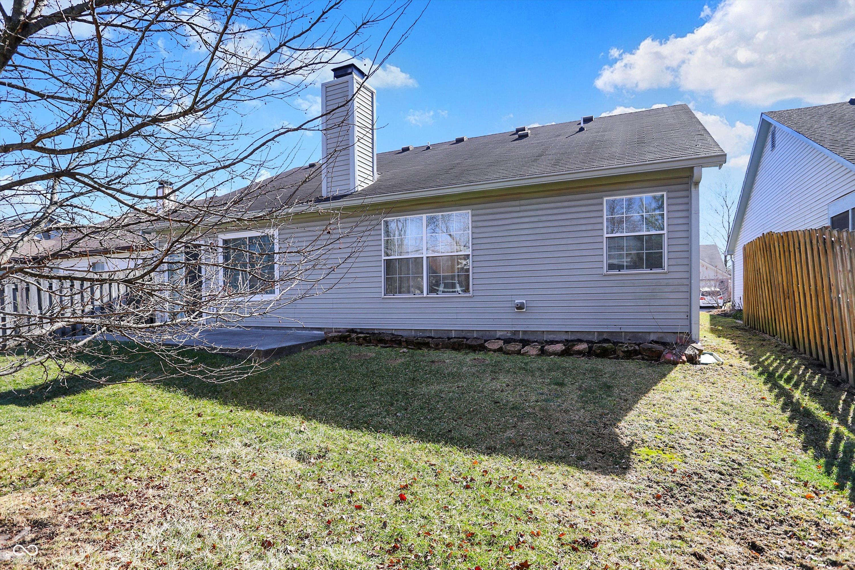 4722 Common View Circle
