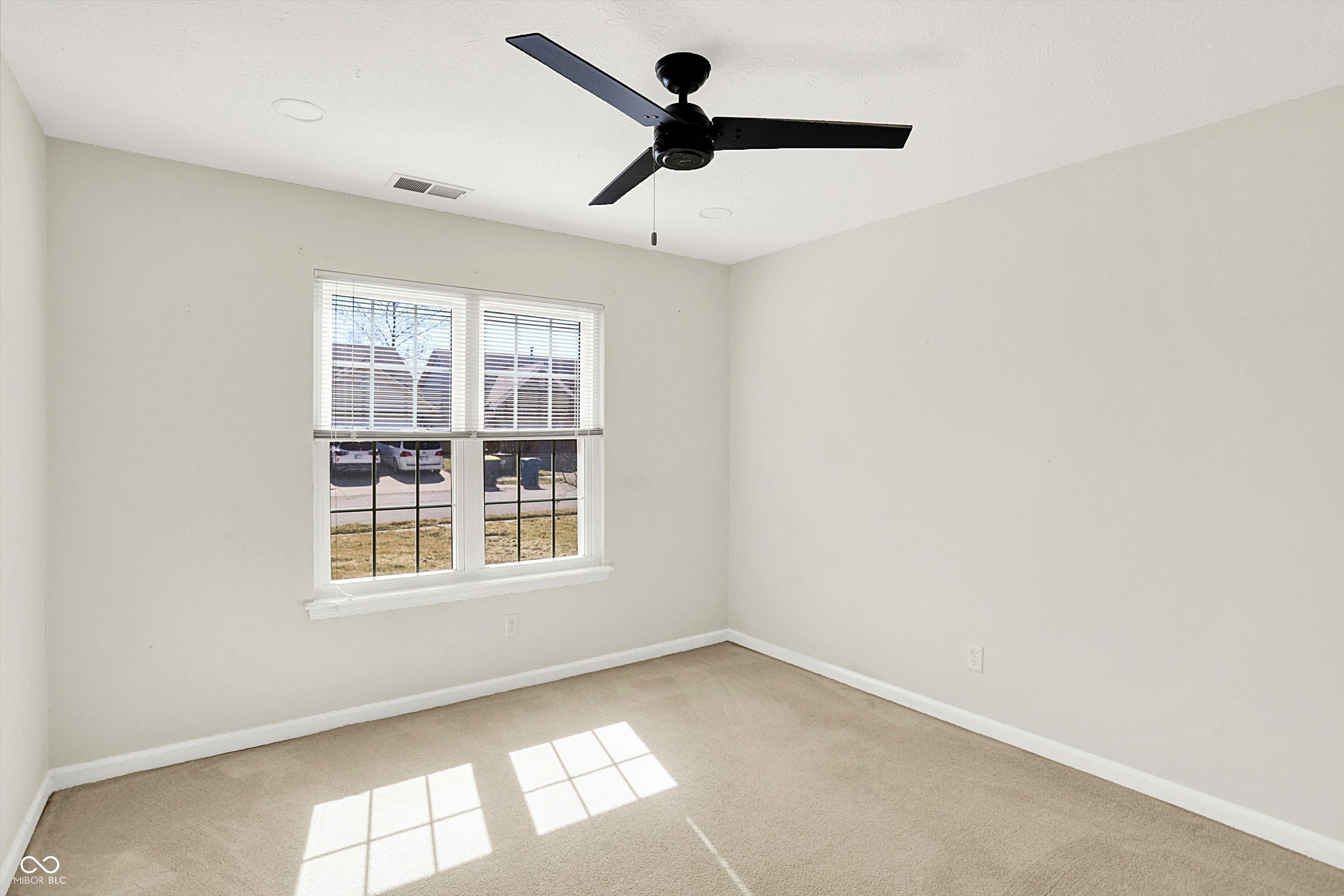 4722 Common View Circle