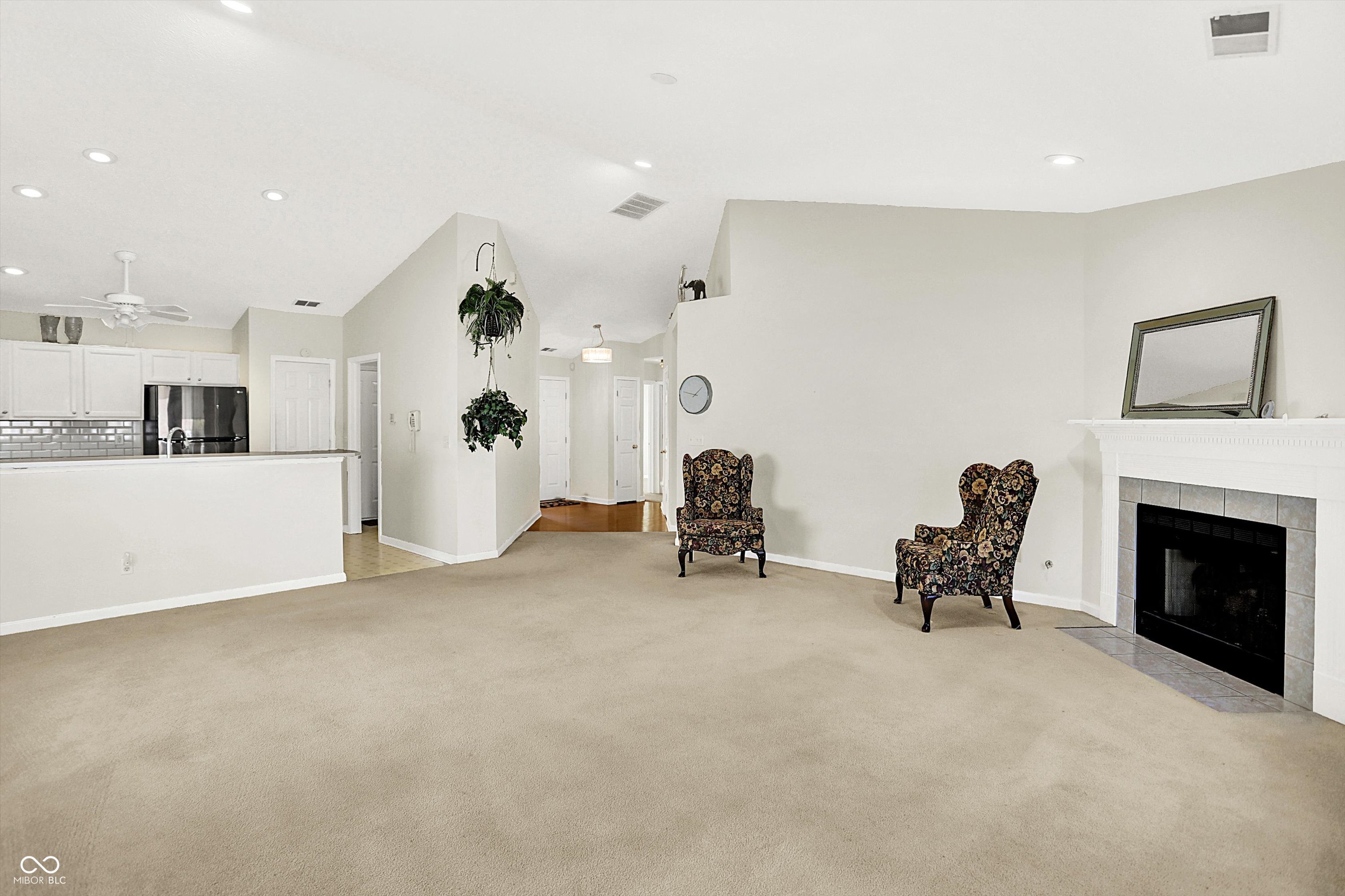 4722 Common View Circle