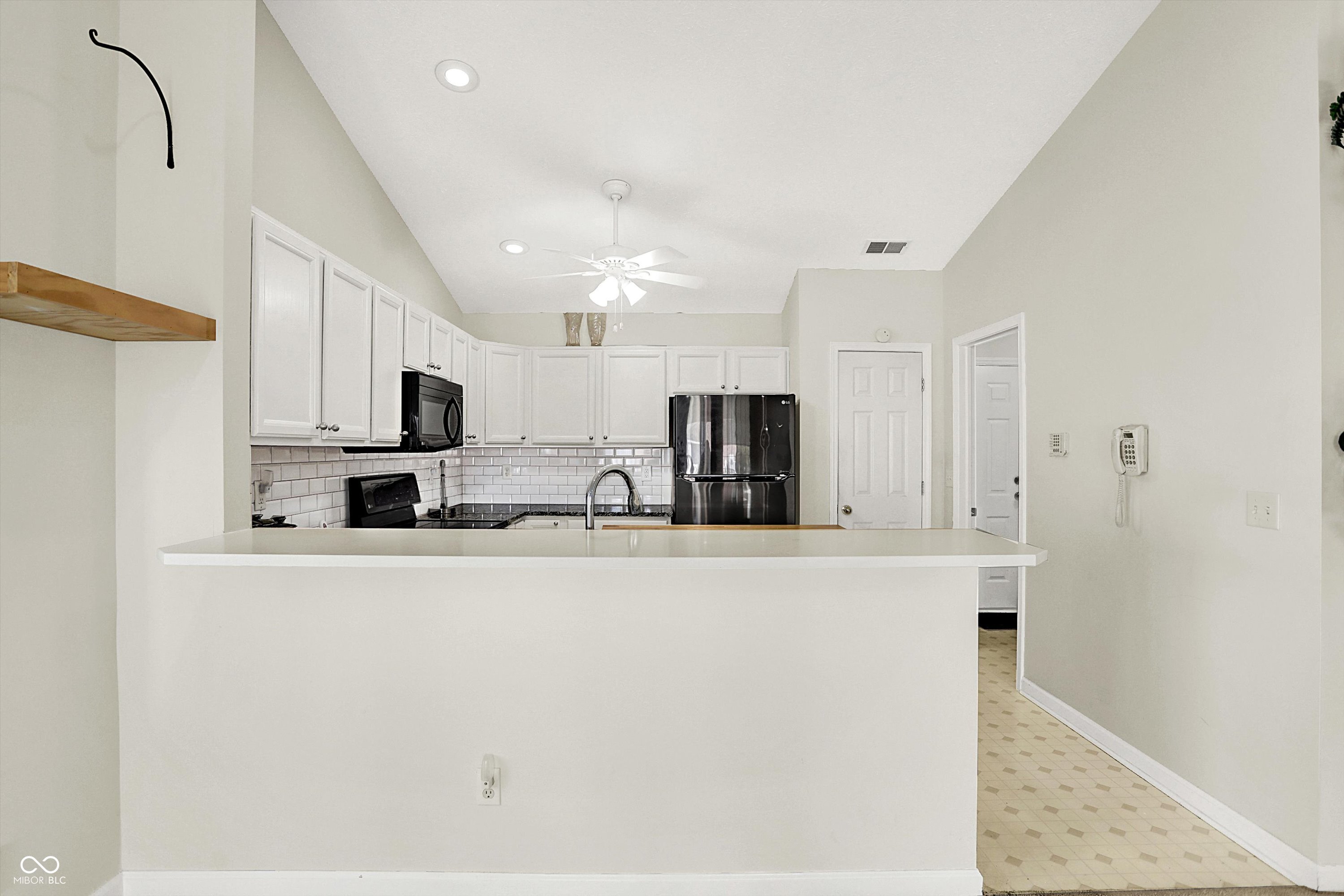 4722 Common View Circle