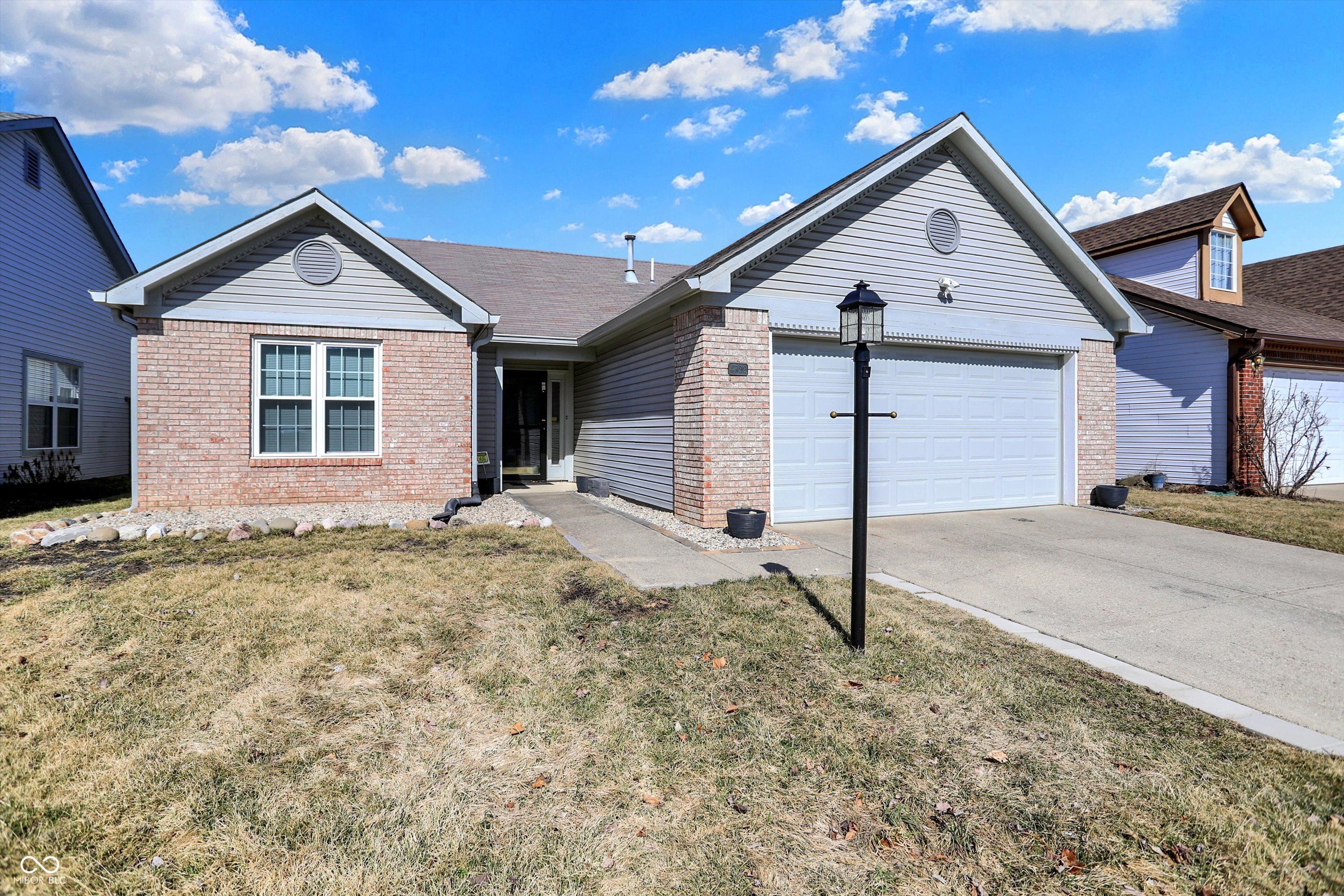 4722 Common View Circle