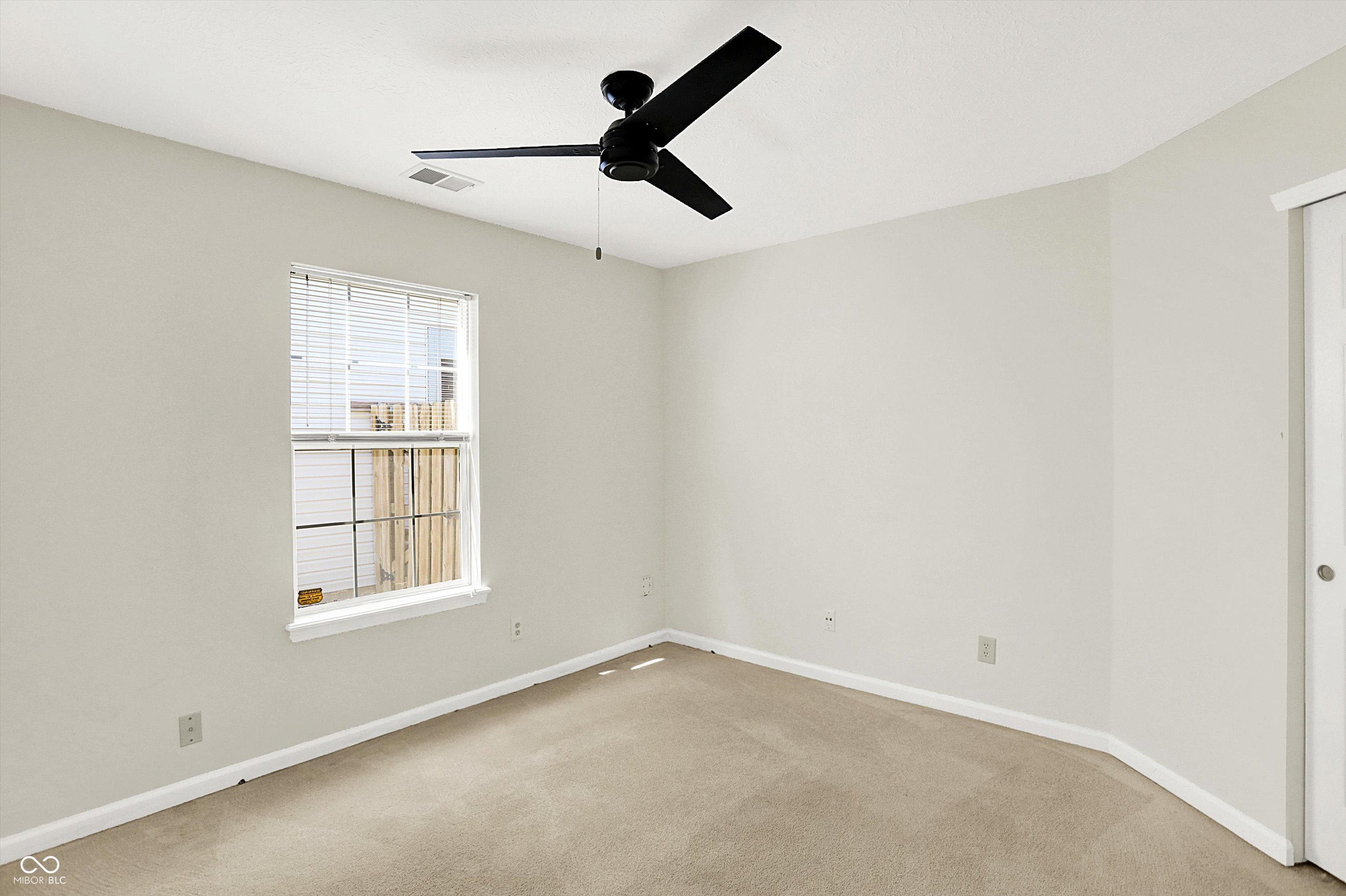 4722 Common View Circle