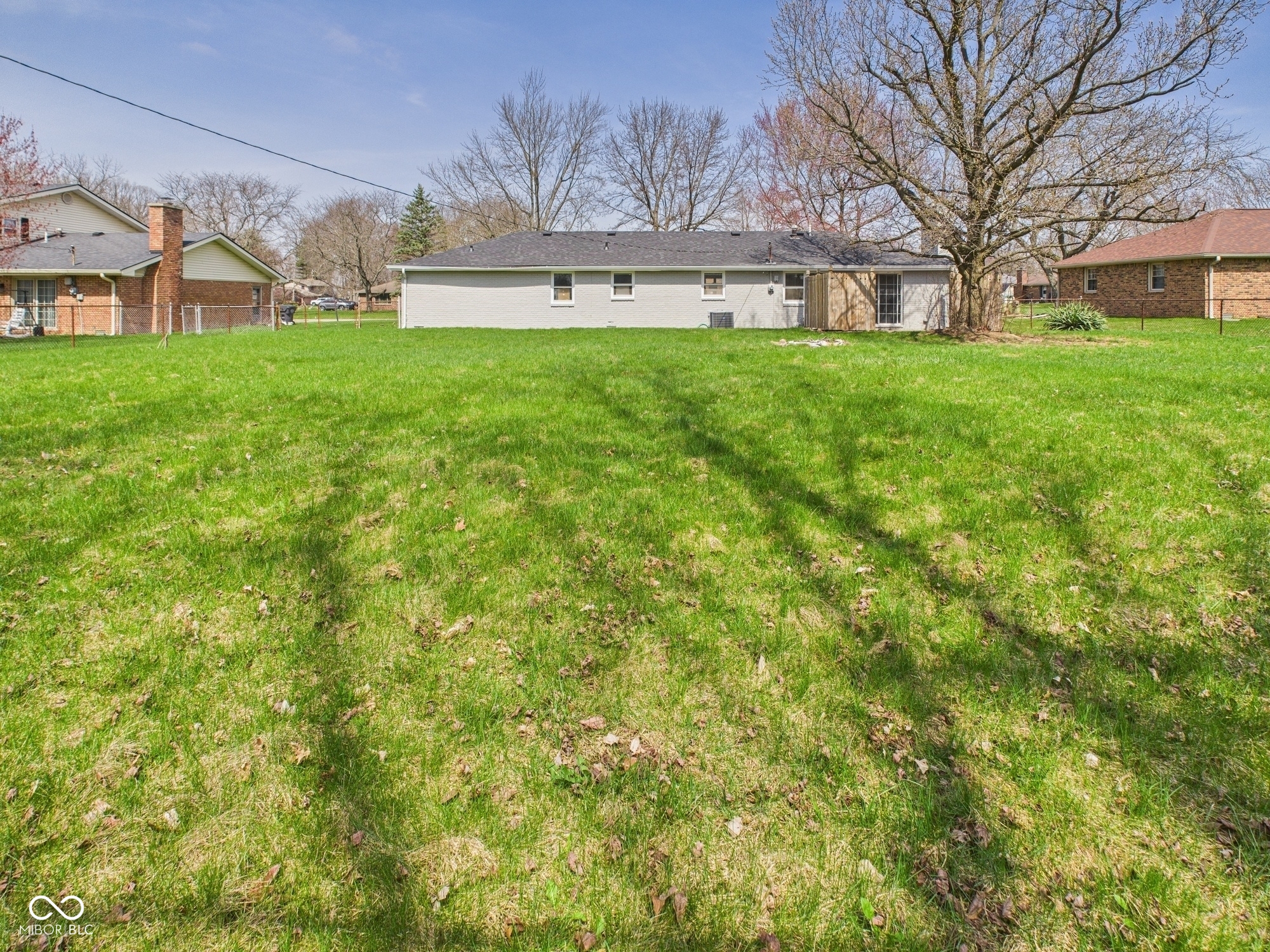 3913 Eastern Drive