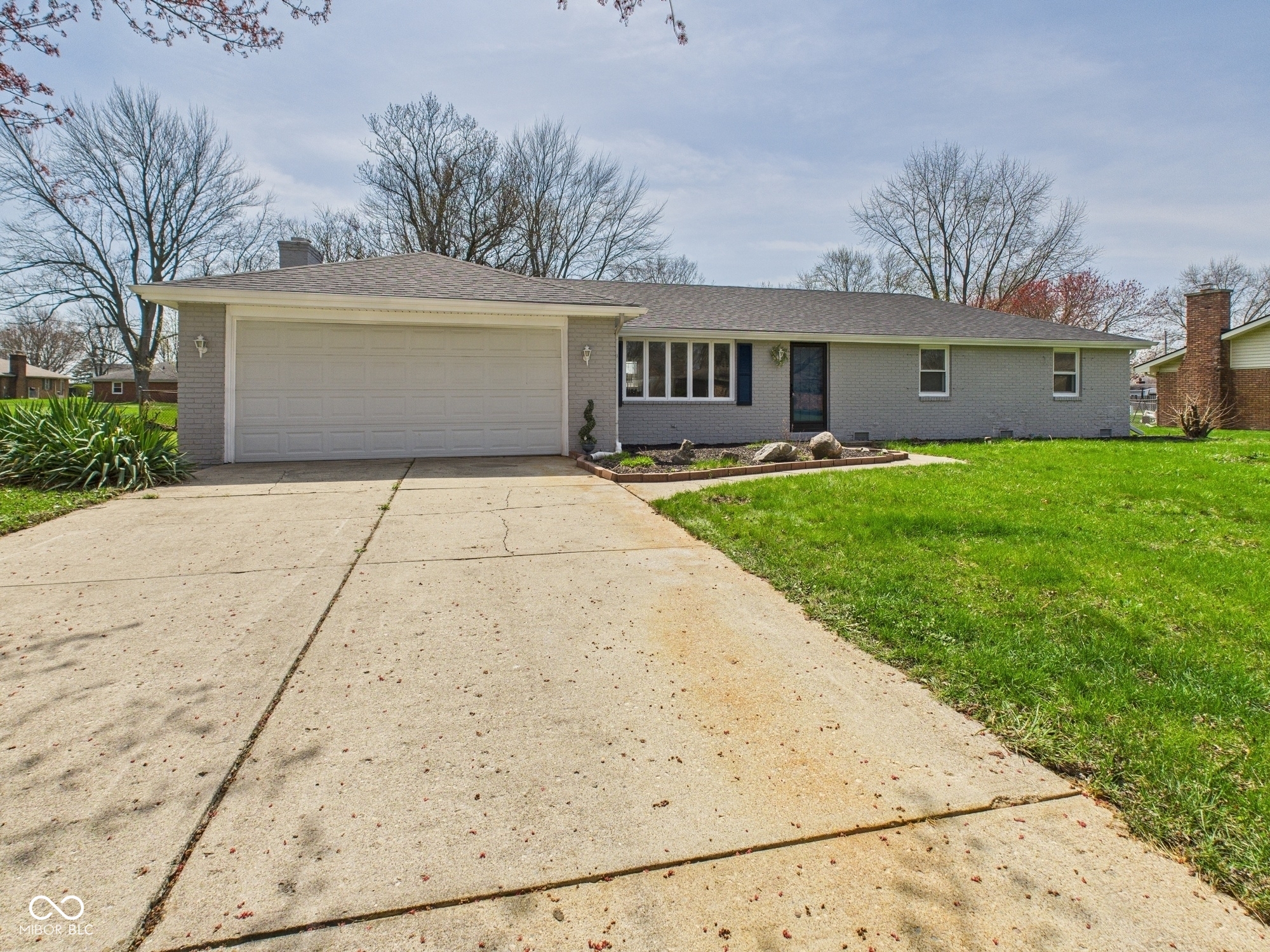 3913 Eastern Drive