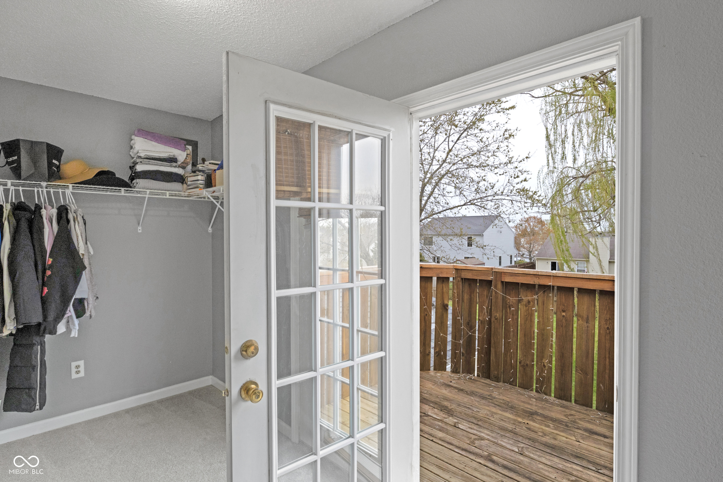 24 W Pine Ridge Drive