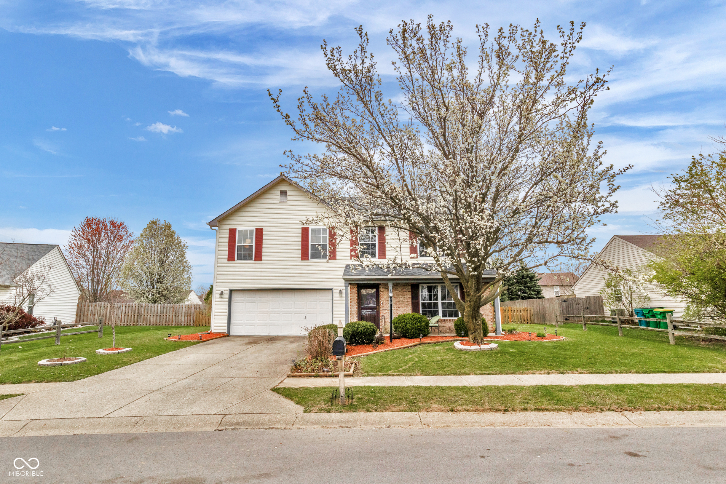 24 W Pine Ridge Drive