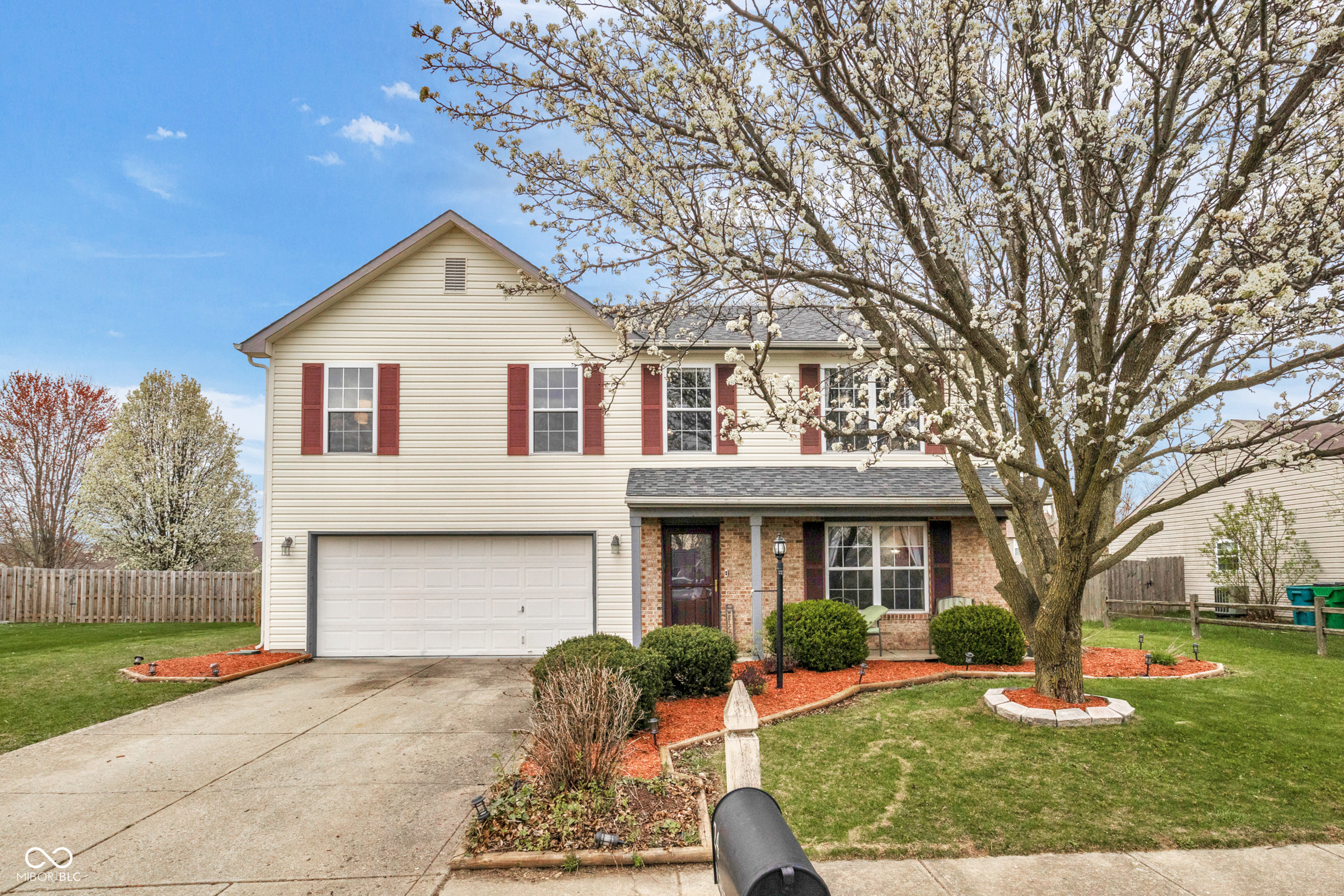 24 W Pine Ridge Drive
