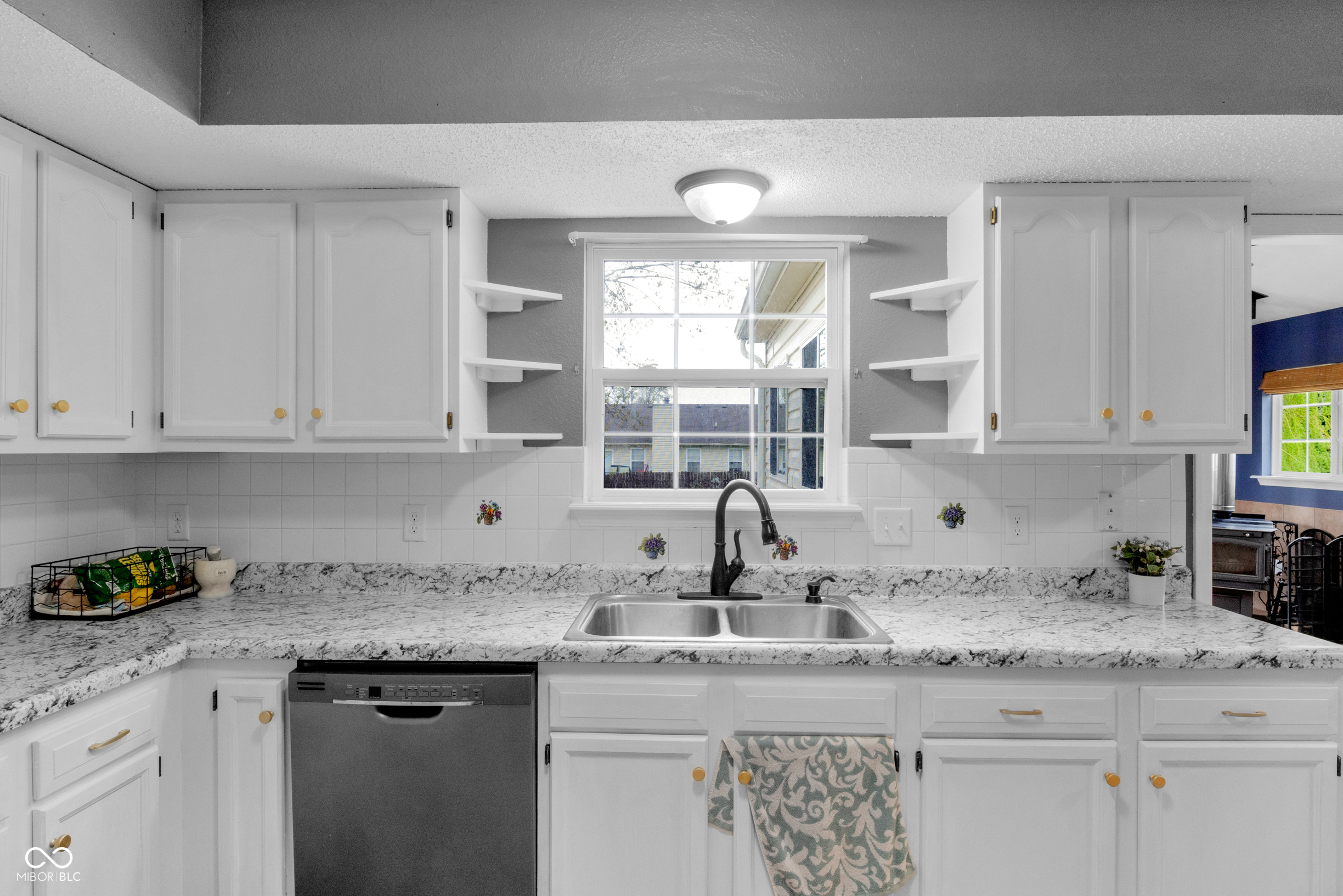 24 W Pine Ridge Drive