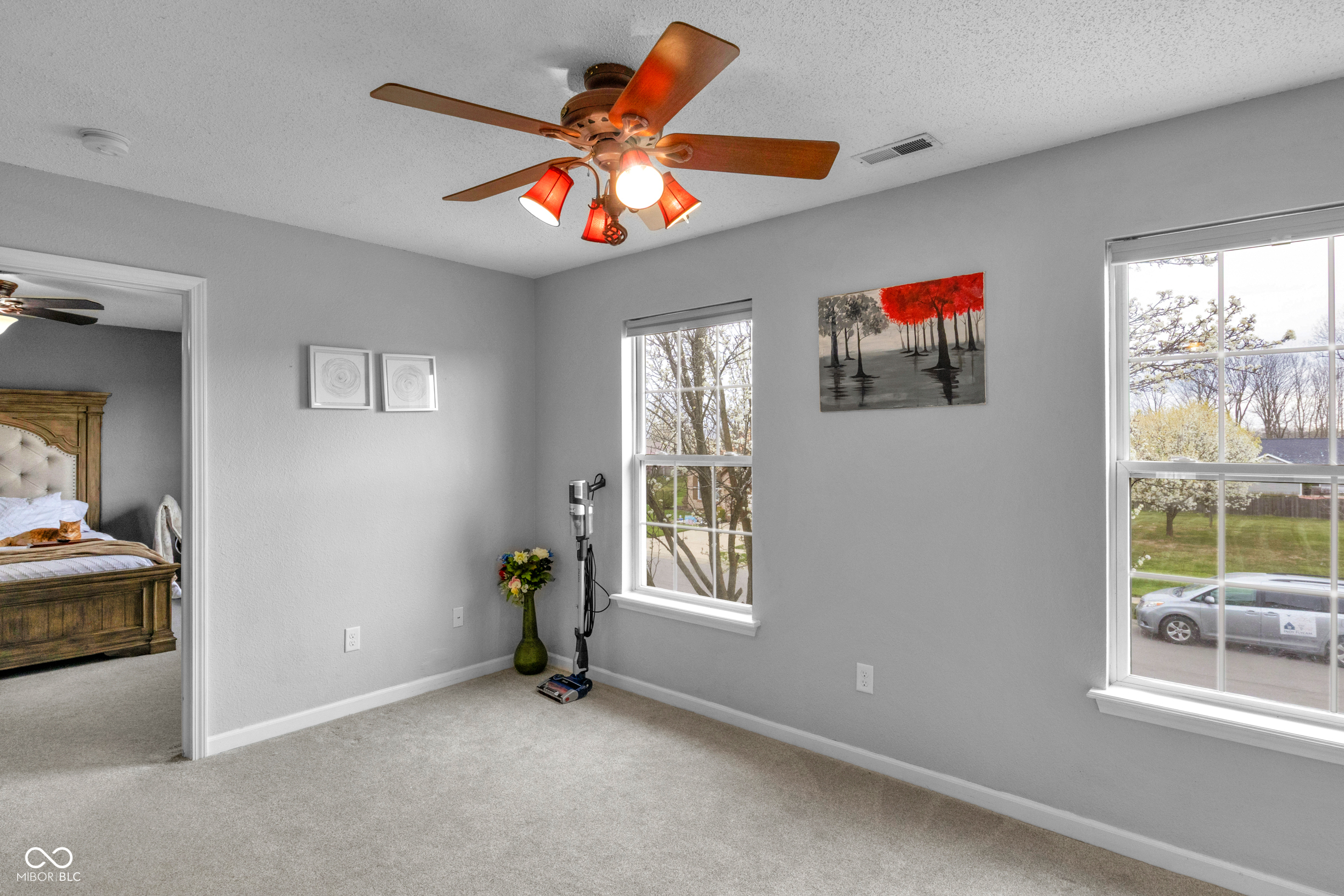 24 W Pine Ridge Drive