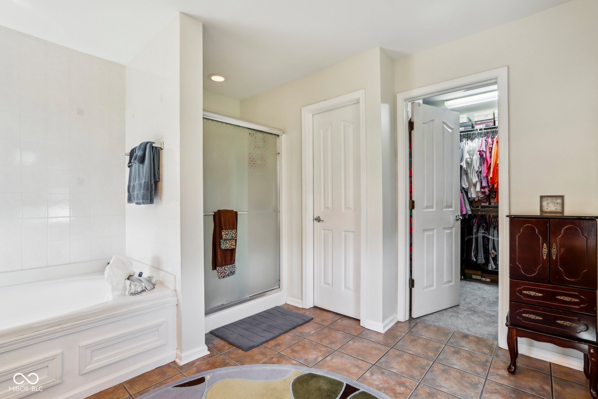 7323 Elm Ridge Drive