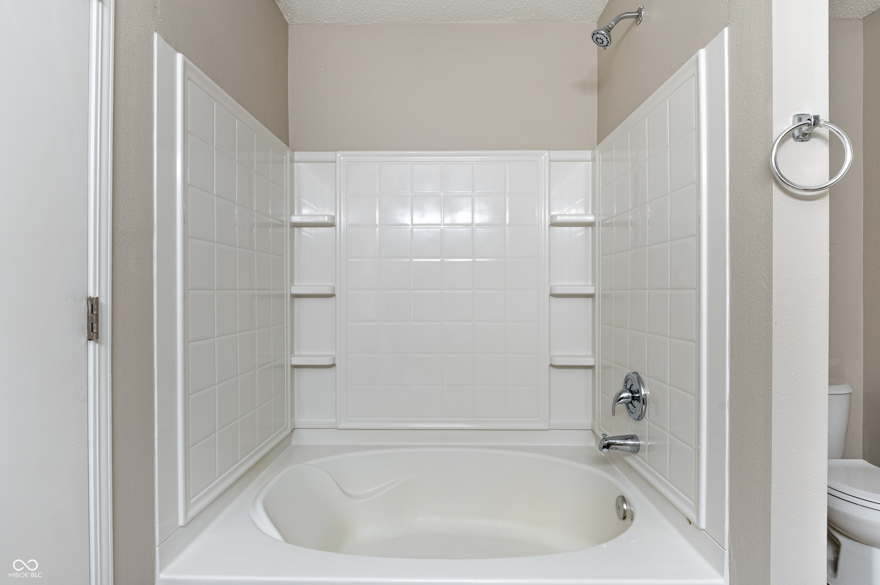 3351 Summer Breeze Circle
