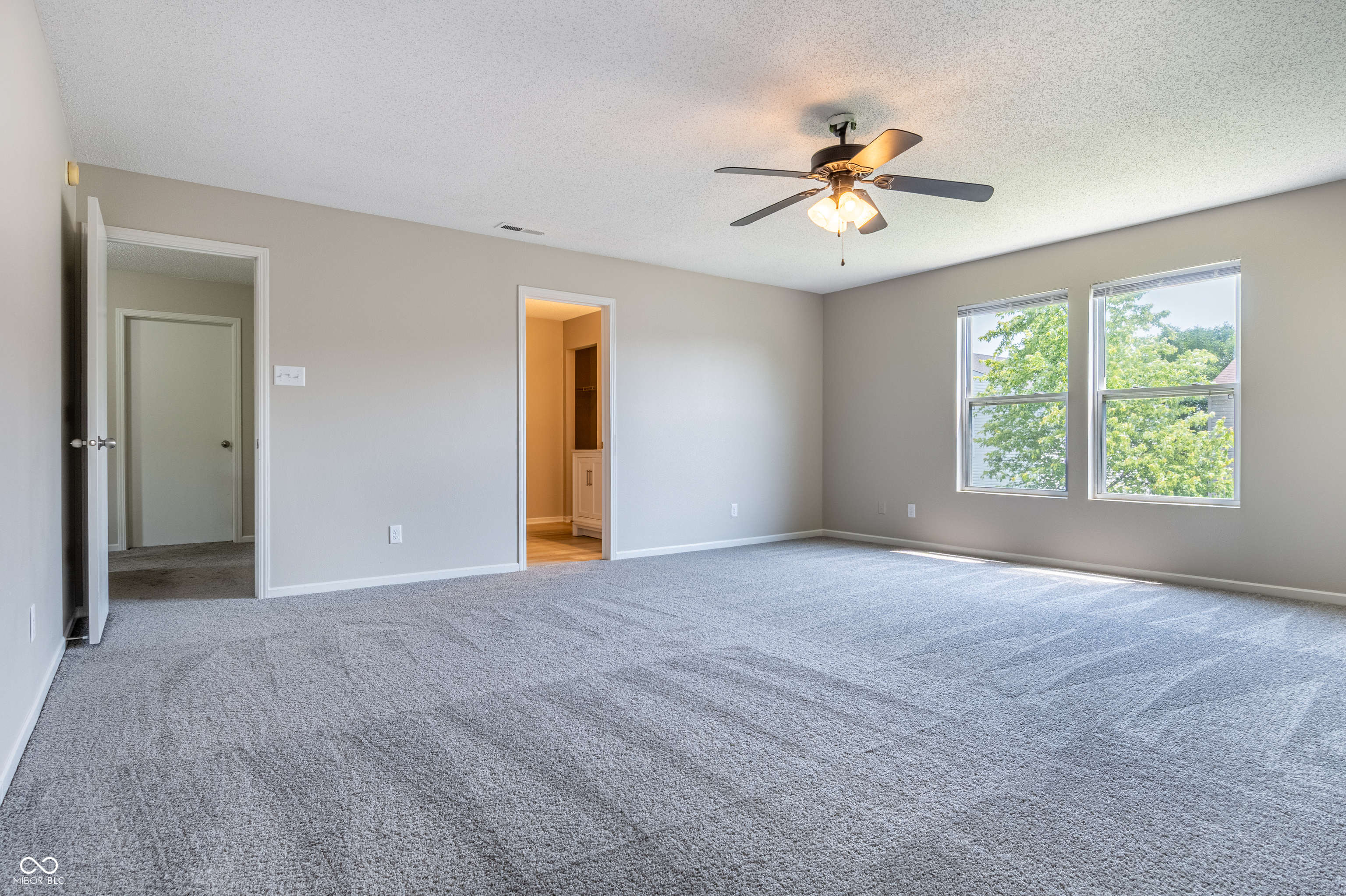 3351 Summer Breeze Circle
