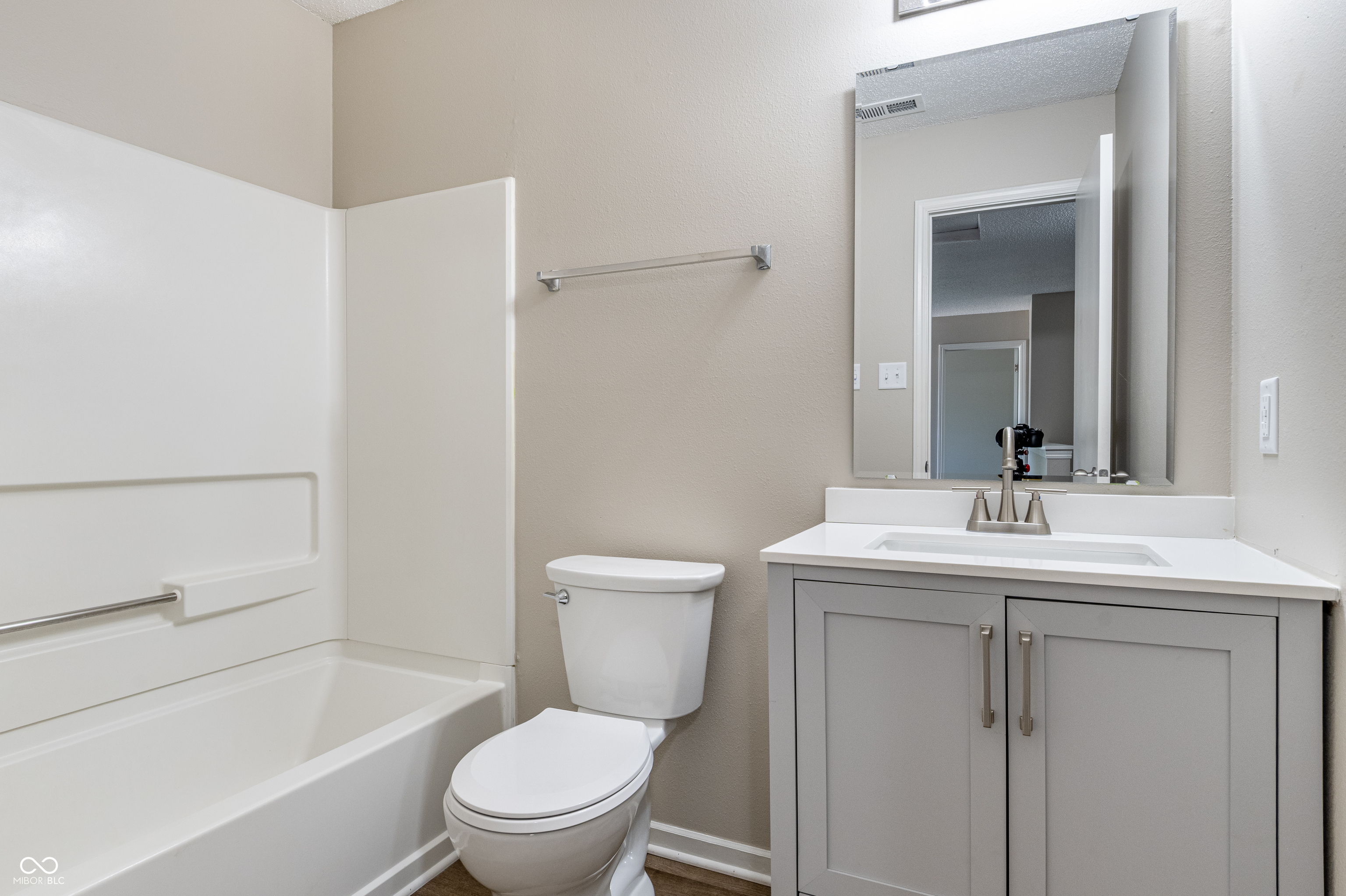 3351 Summer Breeze Circle