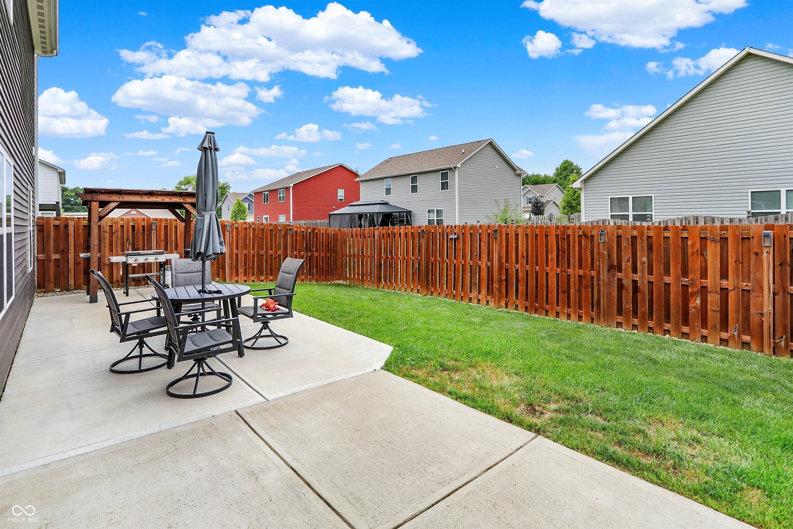 1067 W Limestone Way