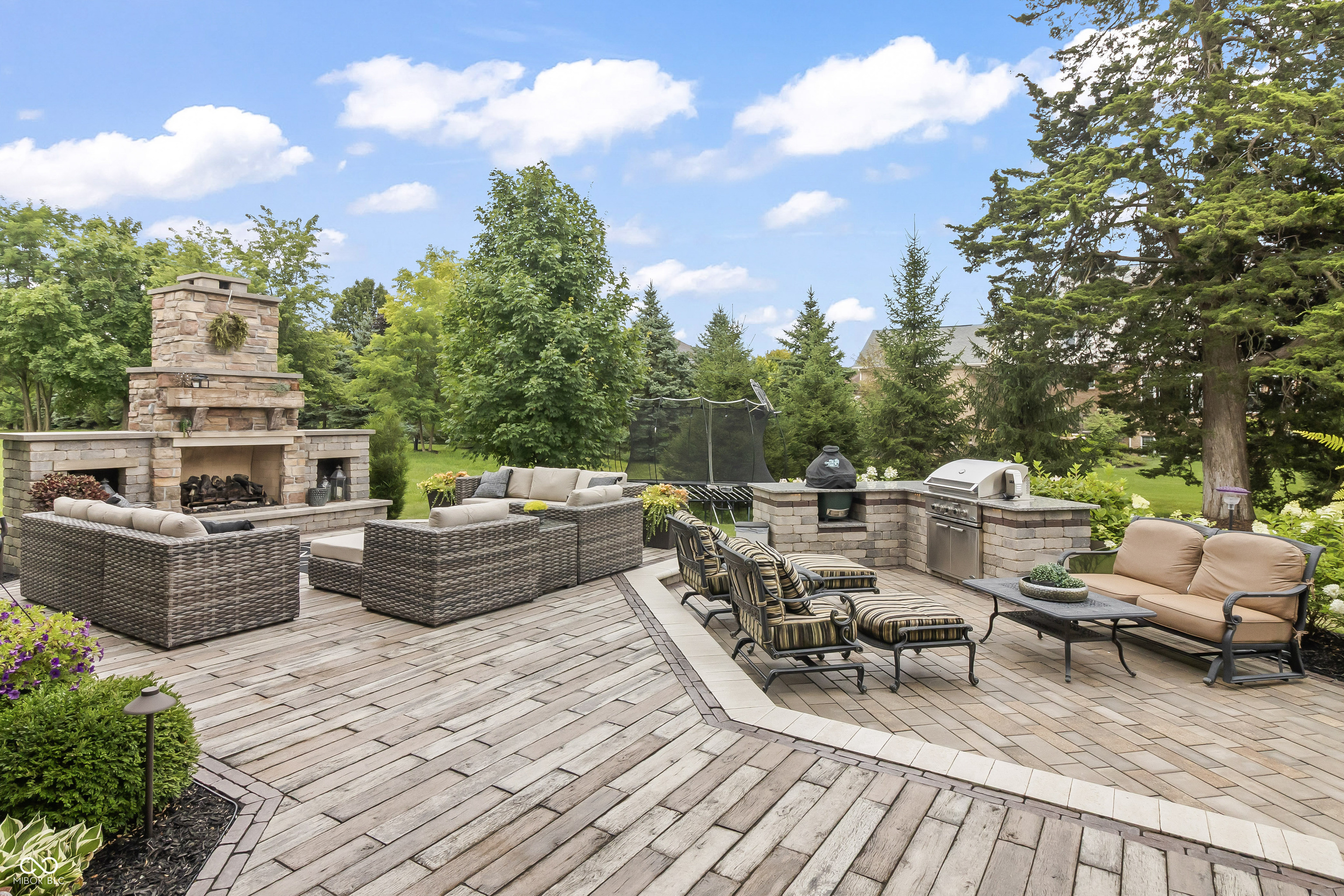 10297 Timberland Drive