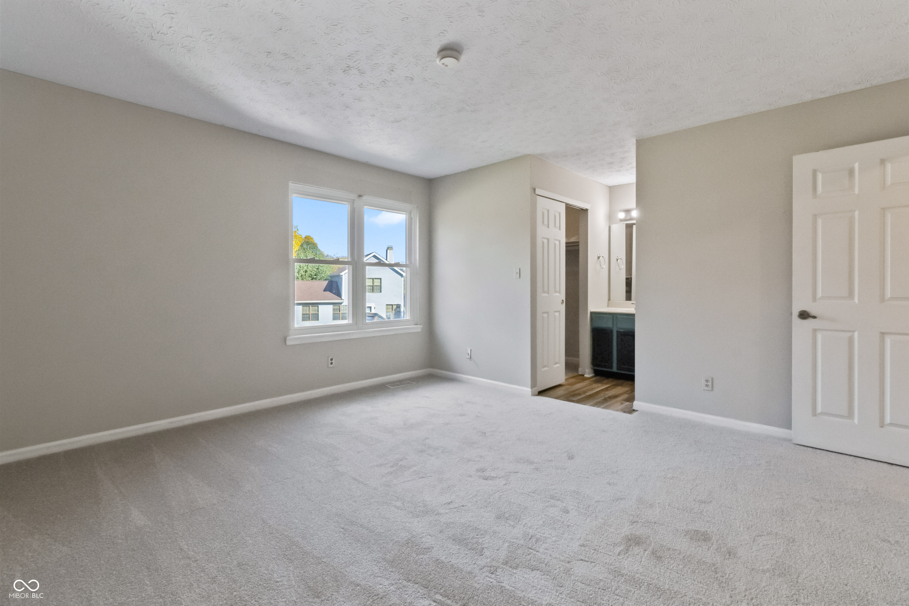 7898 Beanblossom Circle