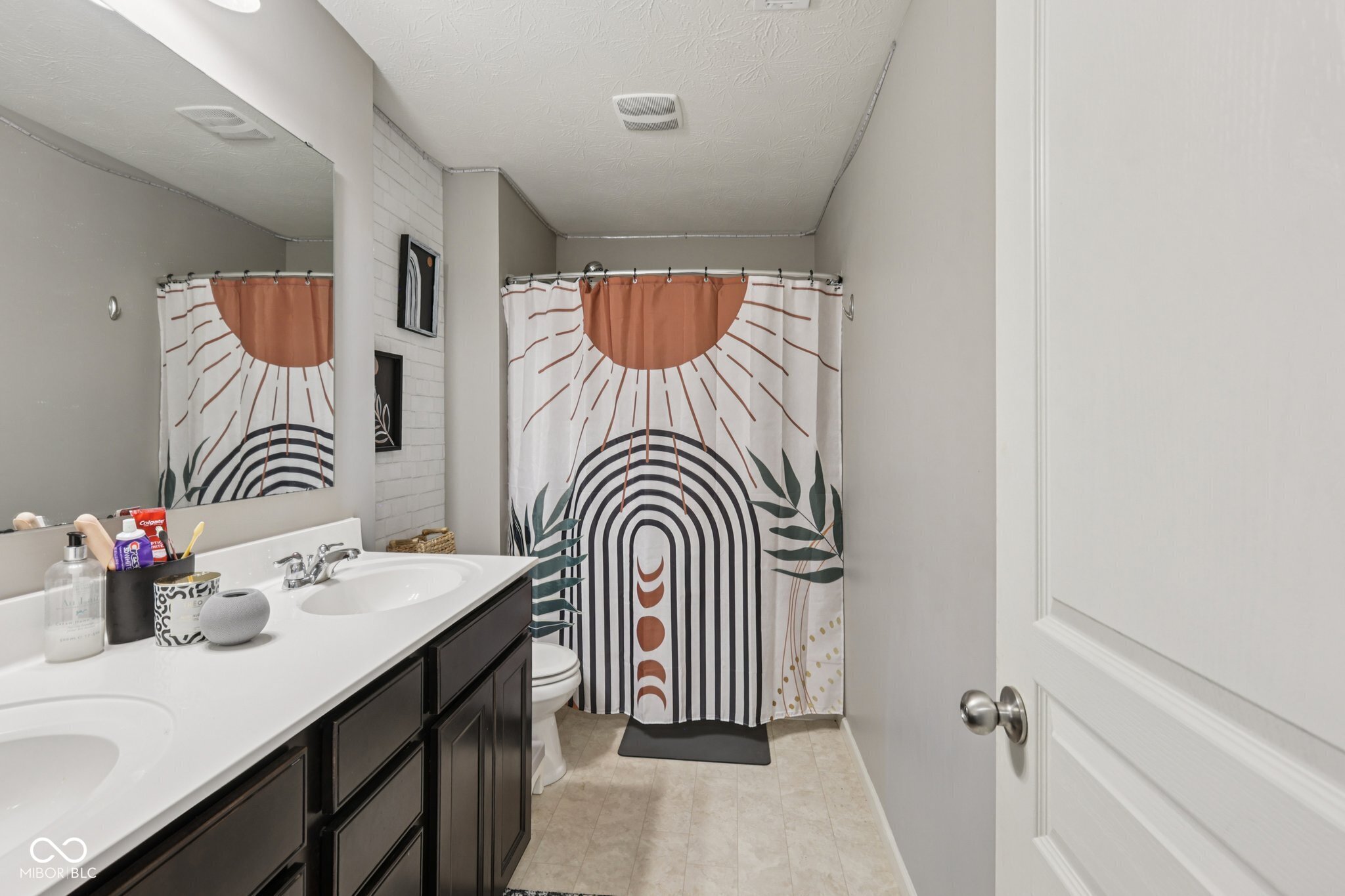 13504 Forest Glade Drive