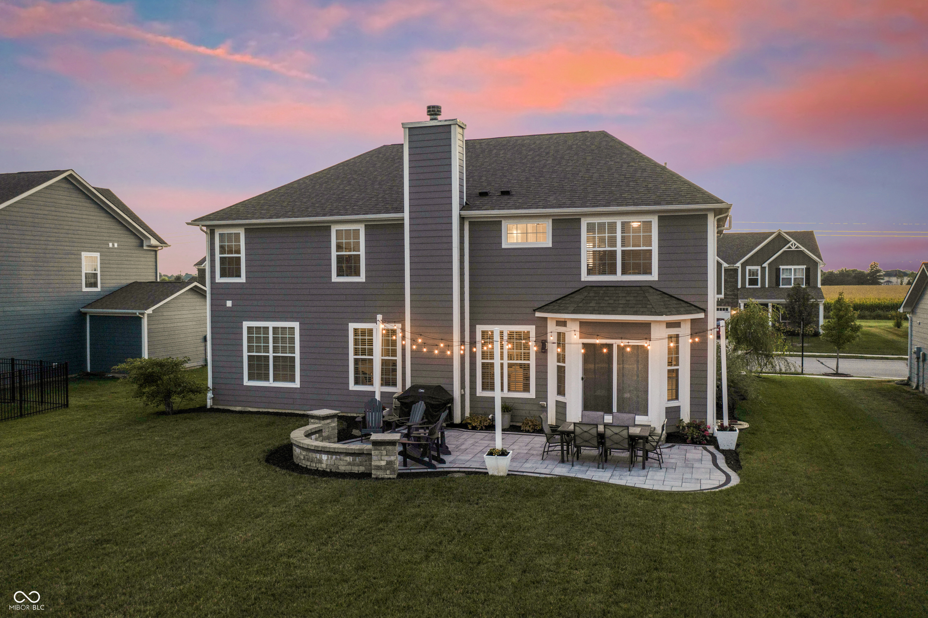 9889 Gallop Lane