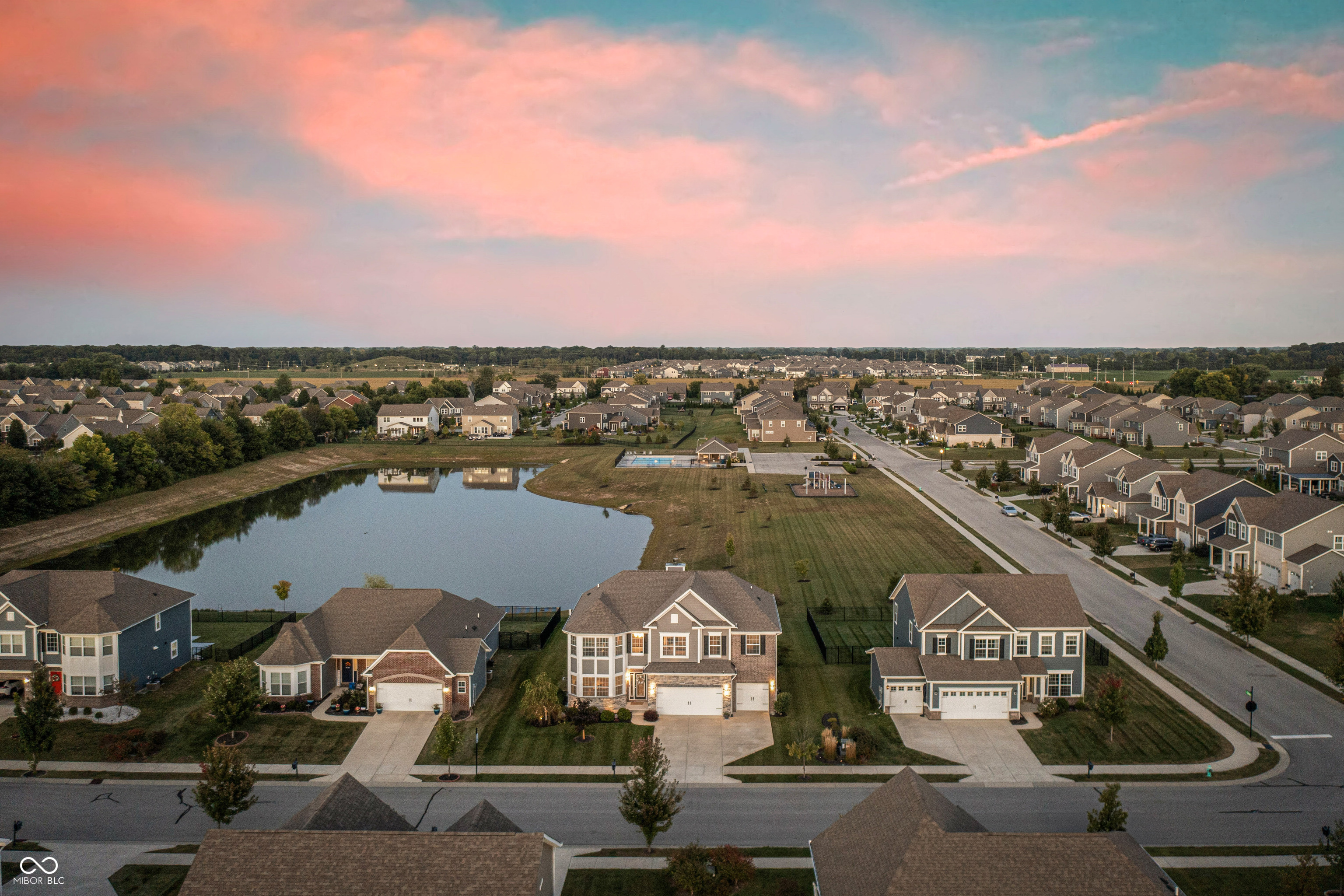 9889 Gallop Lane